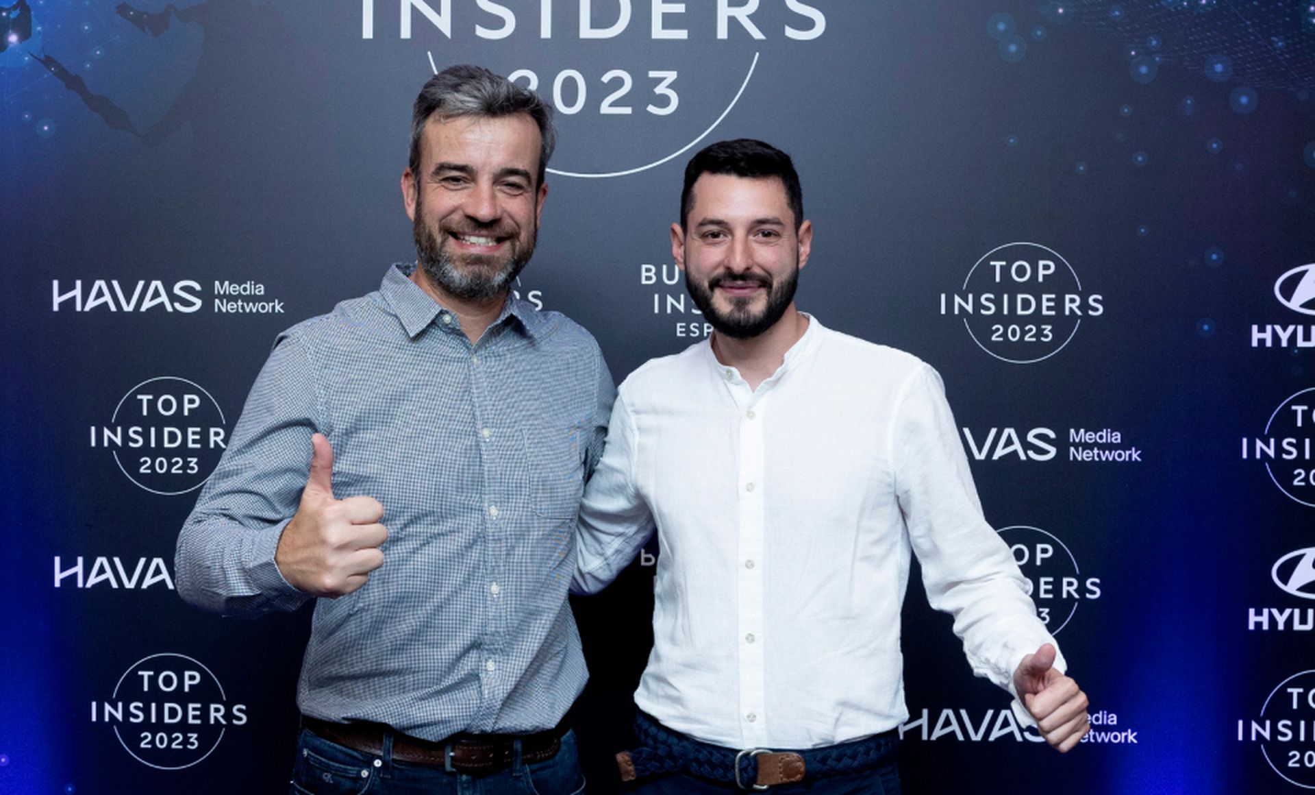 De izquierda a derecha, Santiago Miguélez, director de Marketing de Hijos de Rivera en España y Portugal, y Rafael Lázaro, Sales Manager de Axel Springer España.