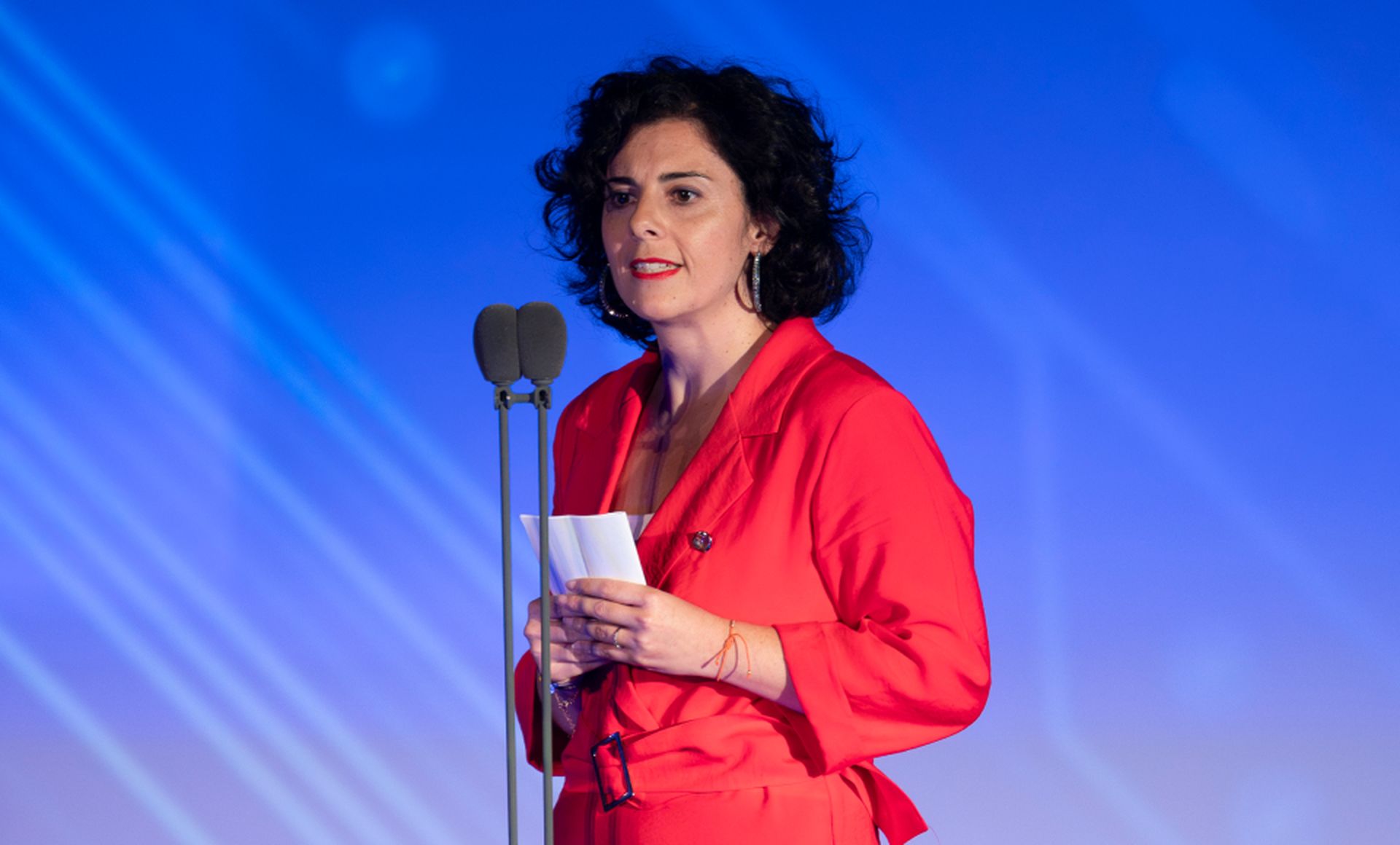 Yovanna Blanco, Editor-in-Chief de Business Insider, presentó el último galardón de la gala.