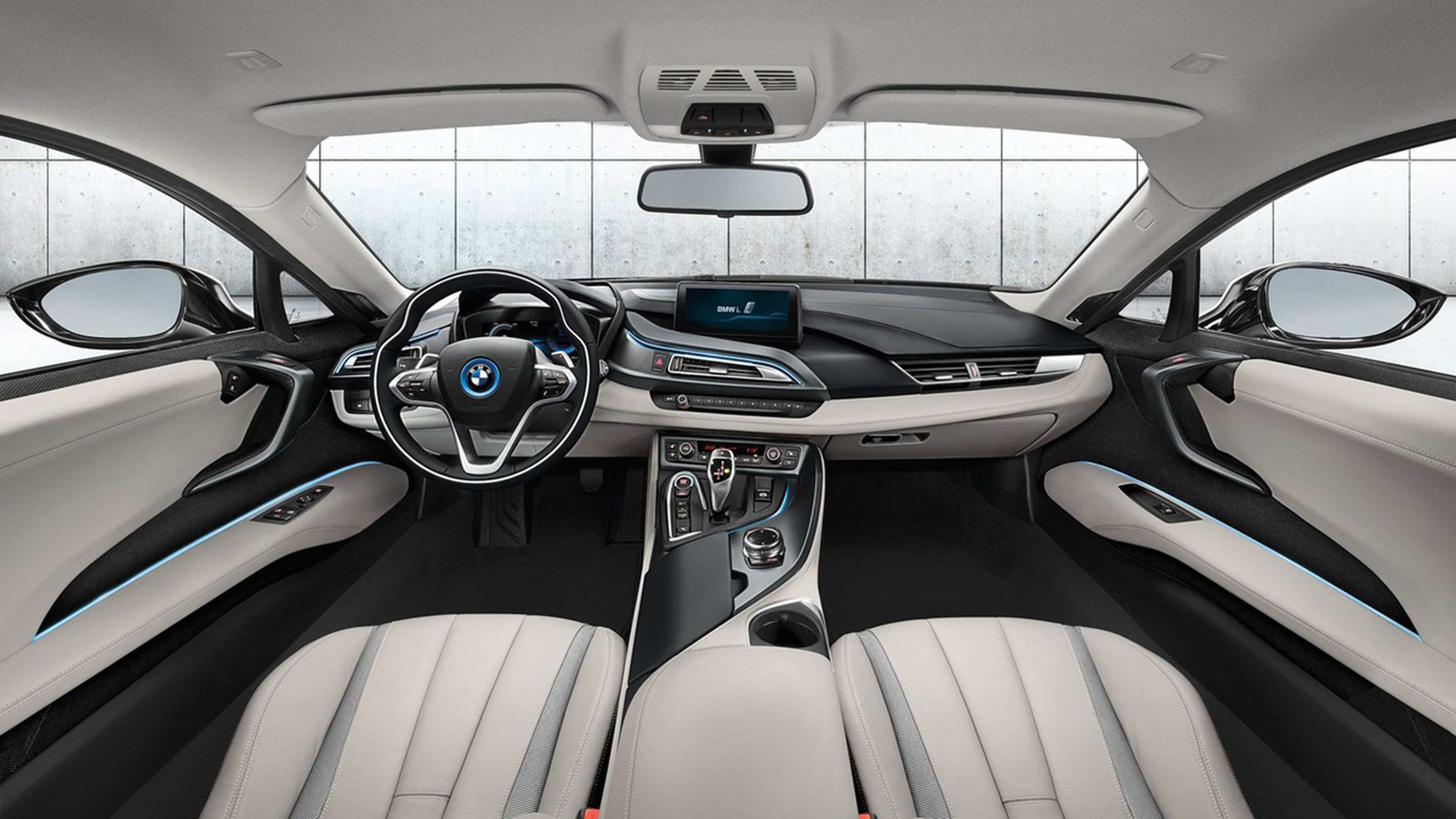 cinco hibridos mas rapidos BMW i8 interior
