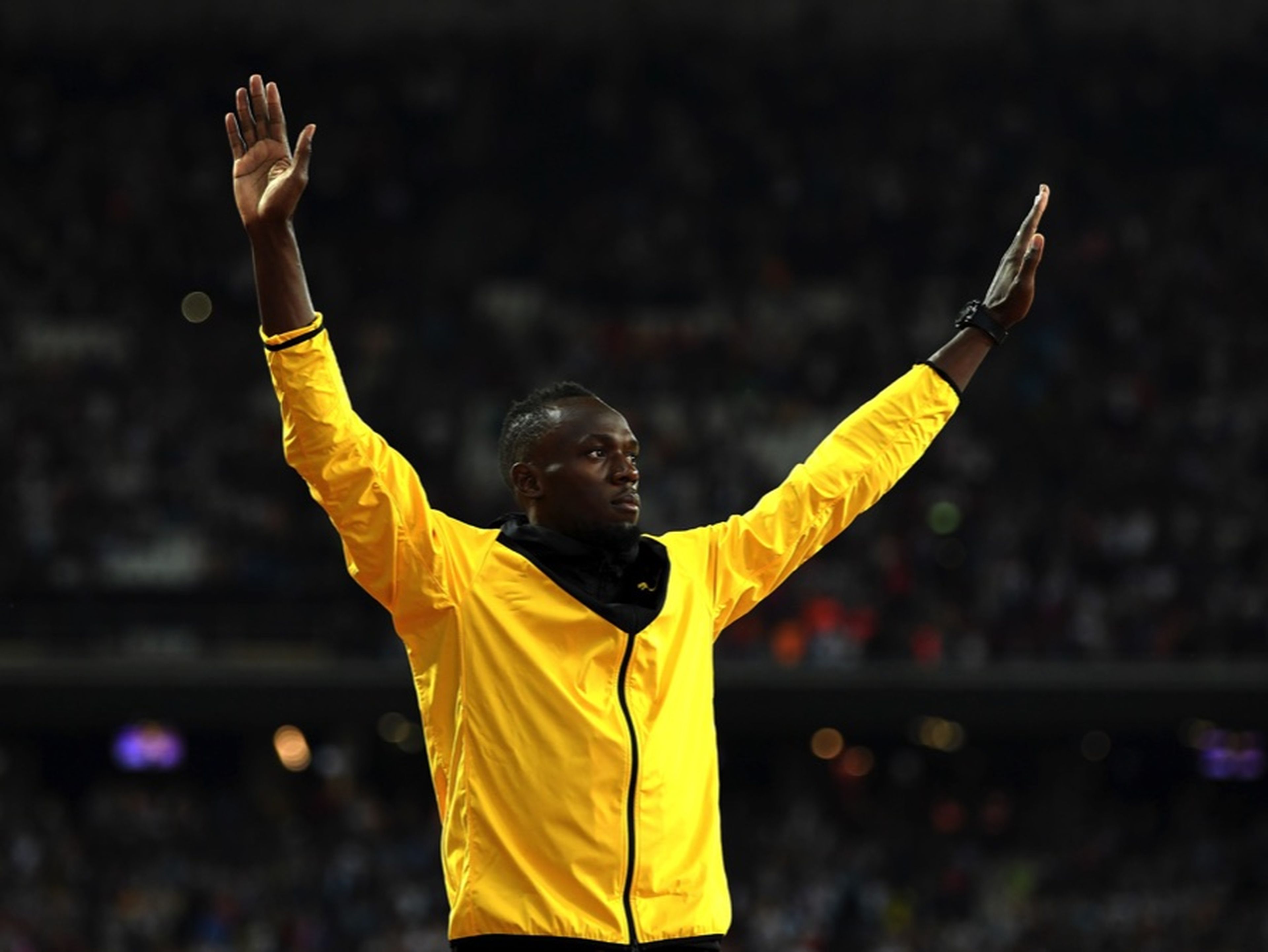 fotos deporte 2017: Usain Bolt les dio a los fans una gran despedida después de su última carrera en el Campeonato Mundial de Atletismo de la IAAF