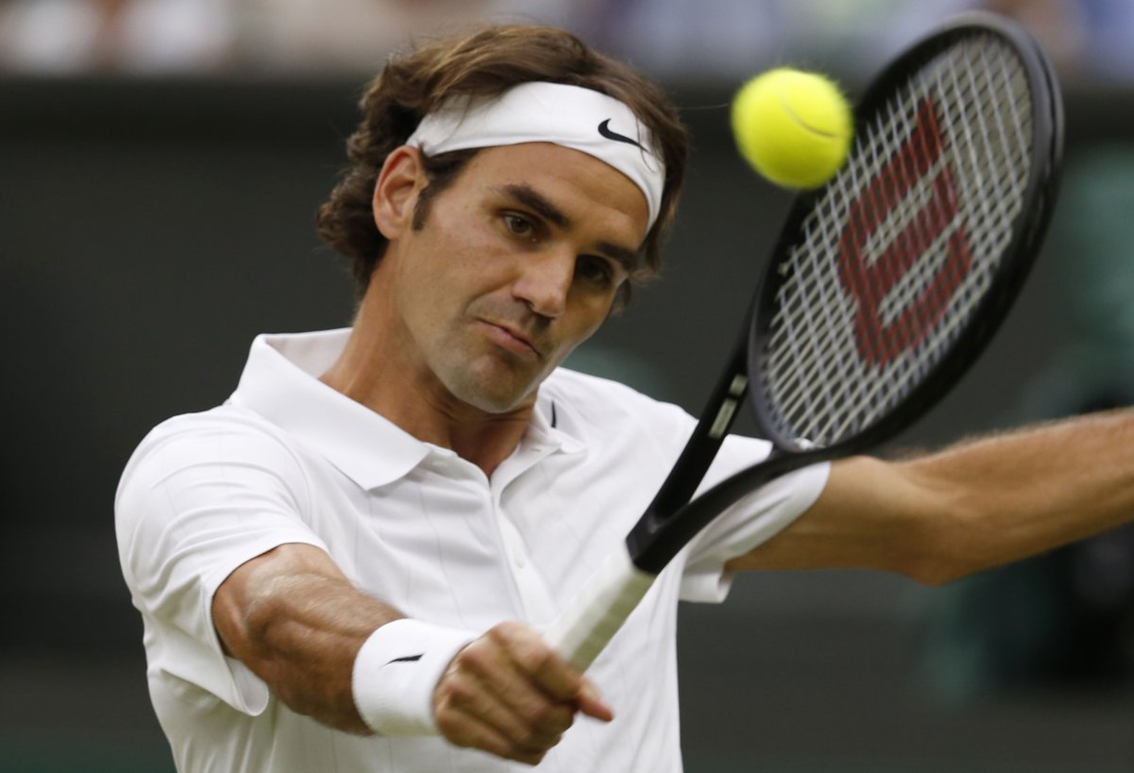 [RE] Jugador de tenis Roger Federer.
