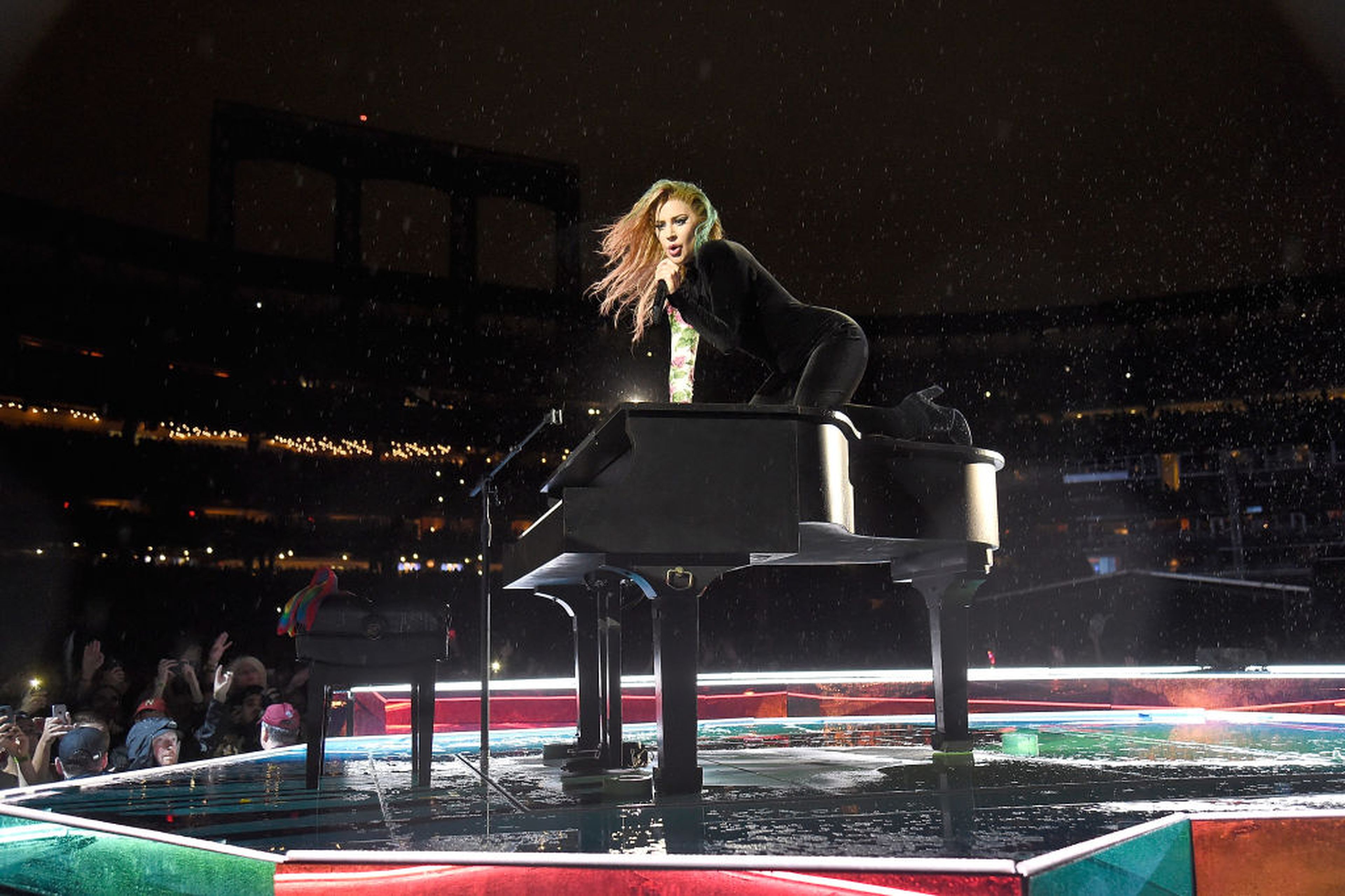 Lady Gaga concierto piano Nueva York 2017