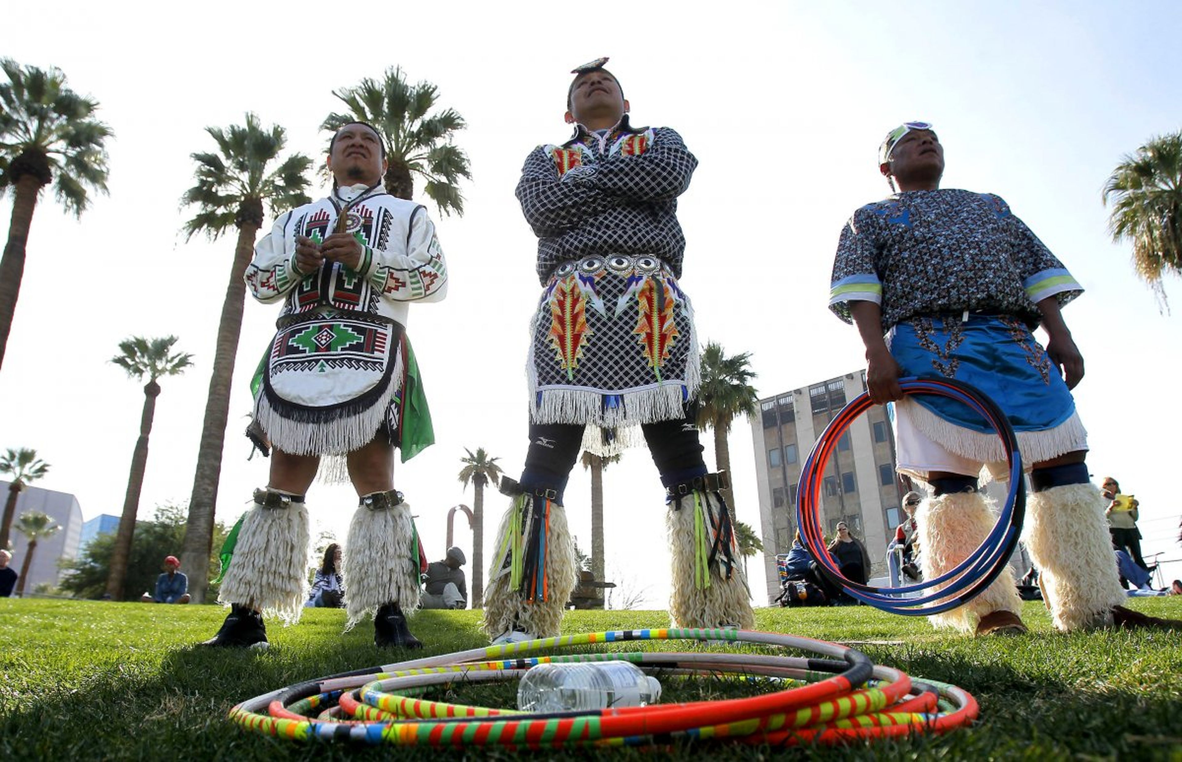 Miembros de la tribu navajo y de la tribu Hopi en Phoenix (Arizona), en 2011.