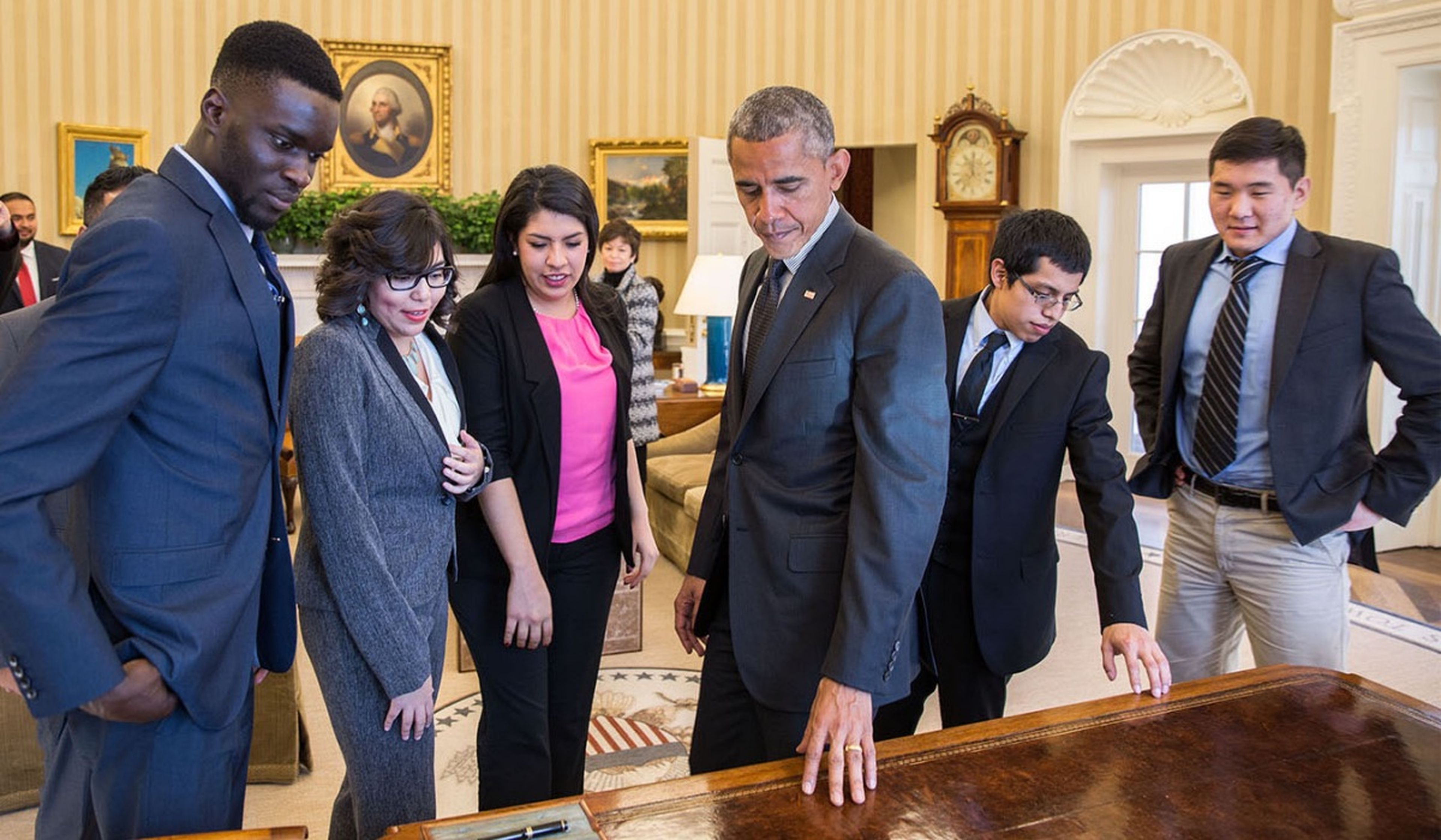 Obama recibió en el despacho oval a una representación de los 'dreamers' durante su mandato