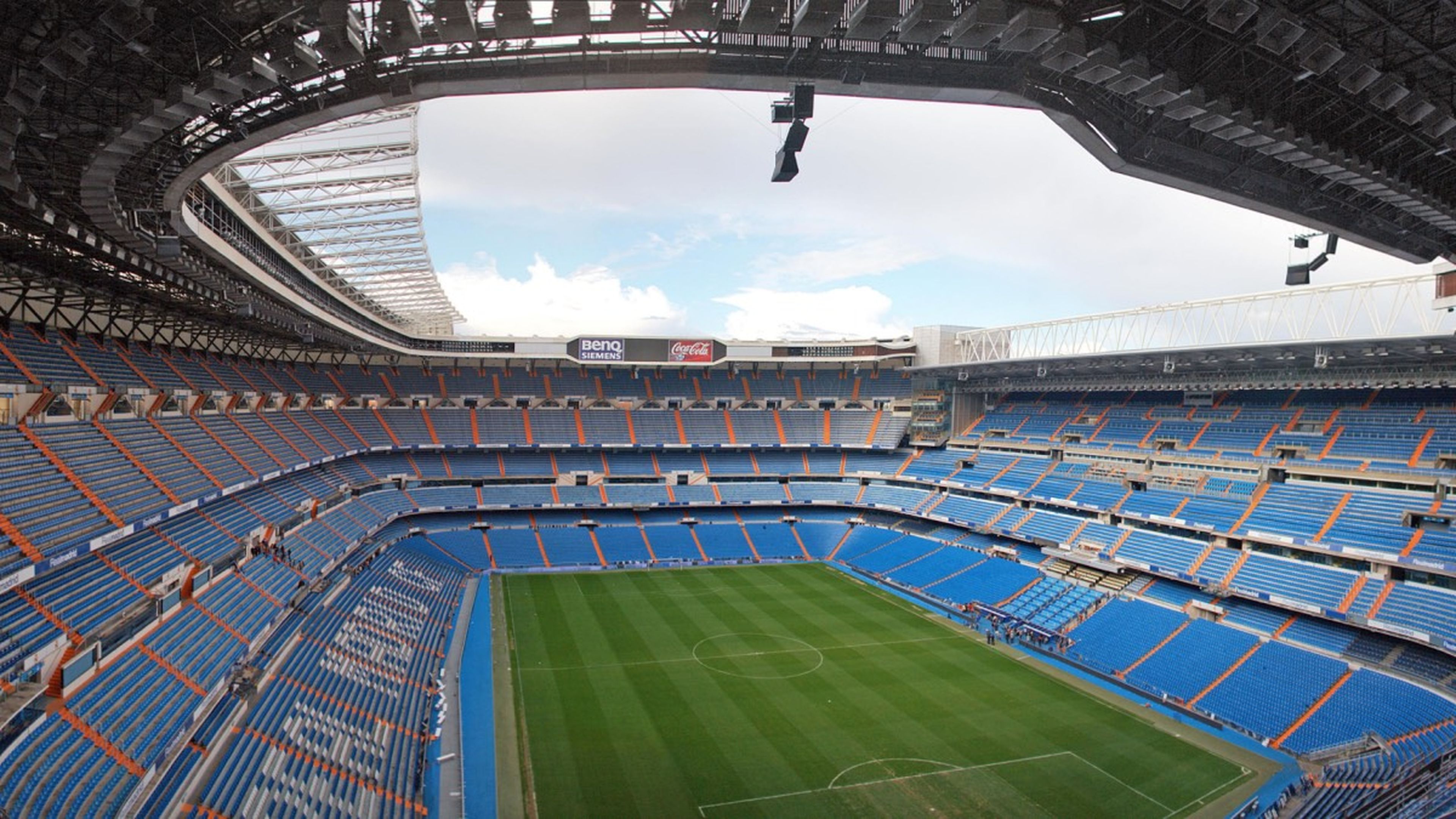 El Santiago Bernabéu será reformado casi al completo próximamente