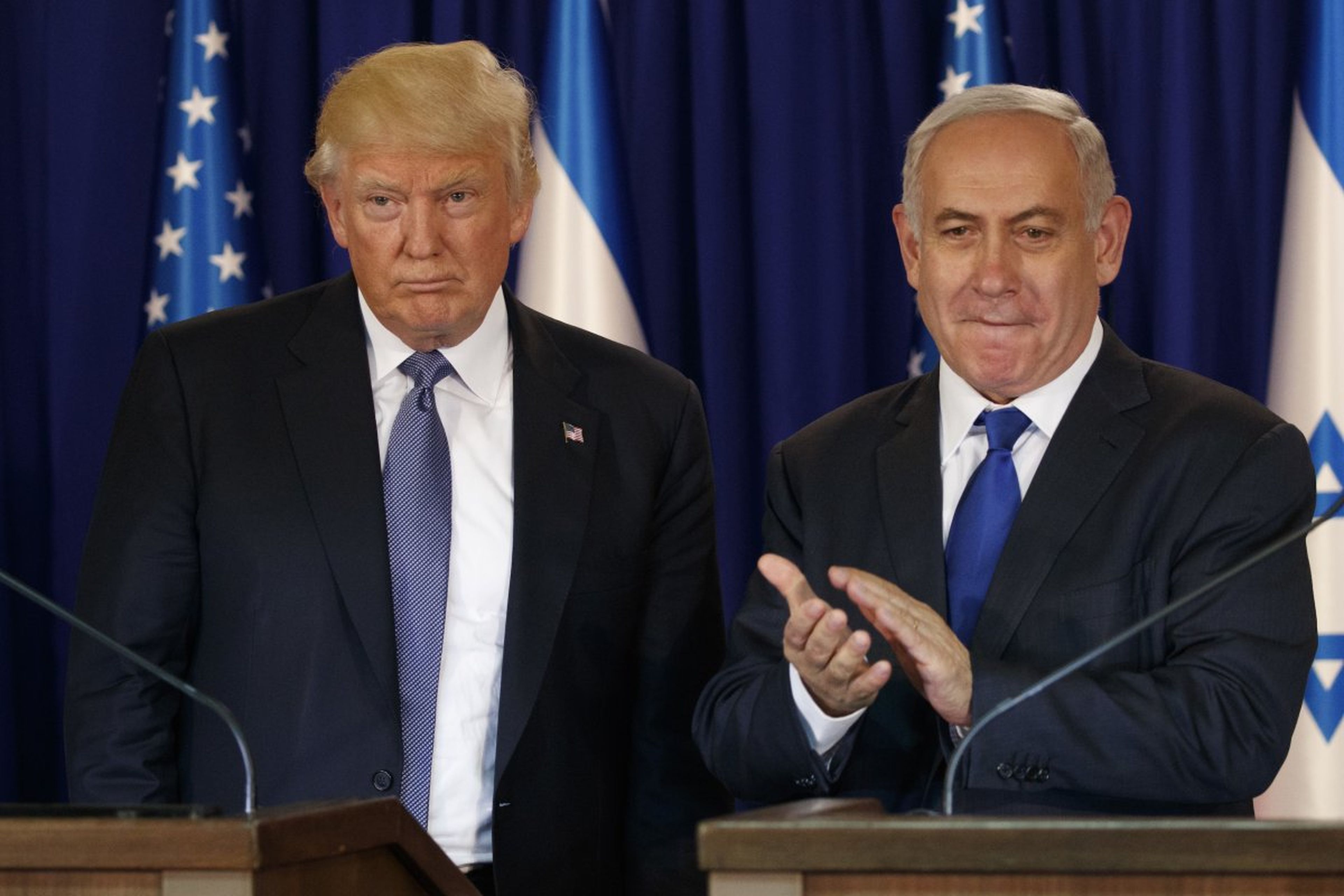 El presidente Donald Trump, junto al primer ministro israelí Benjamin Netanyahu después de hacer una declaración conjunta en Jerusalén en mayo de 2017.