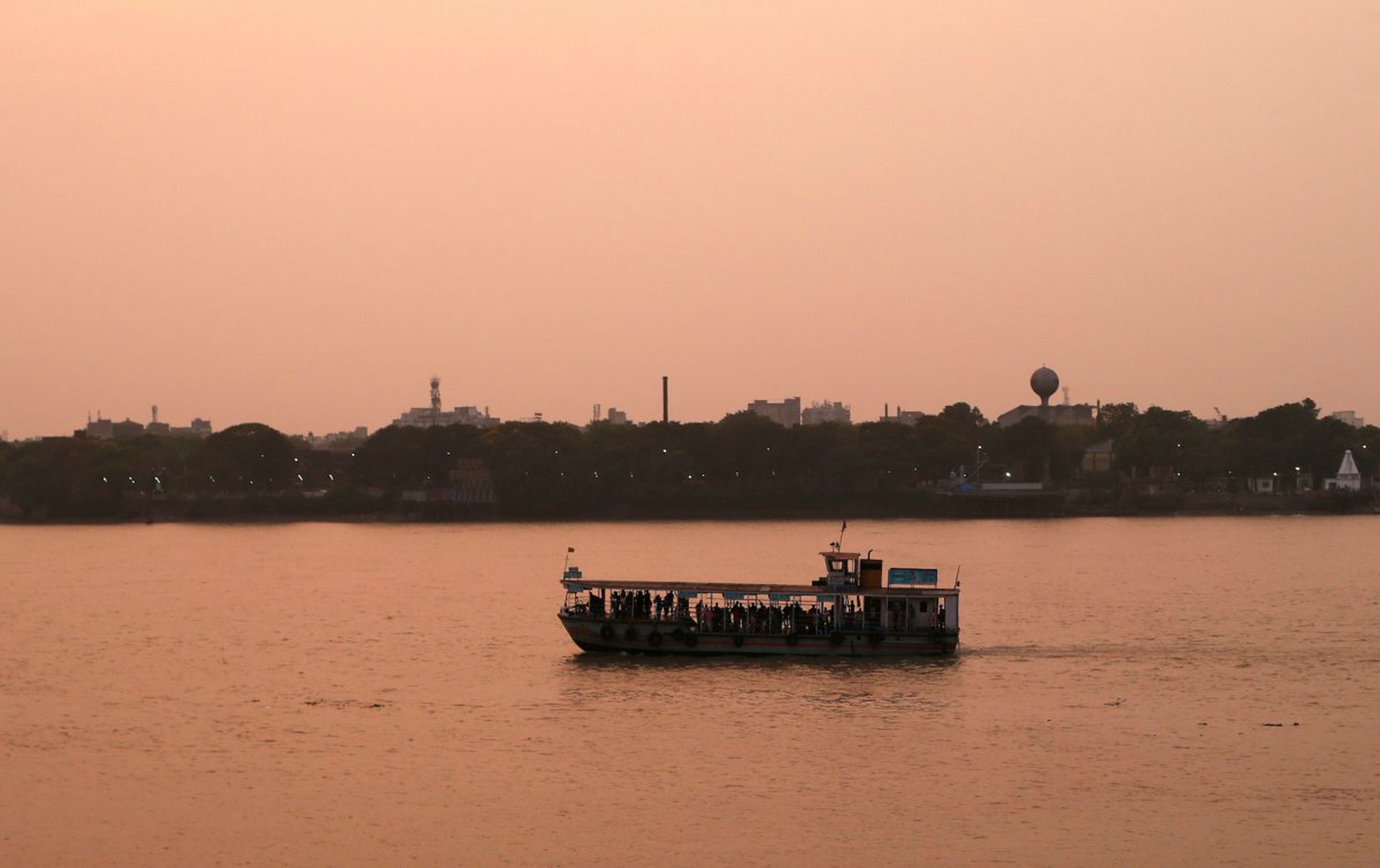 Contaminación en el Ganges, el río sagrado de India