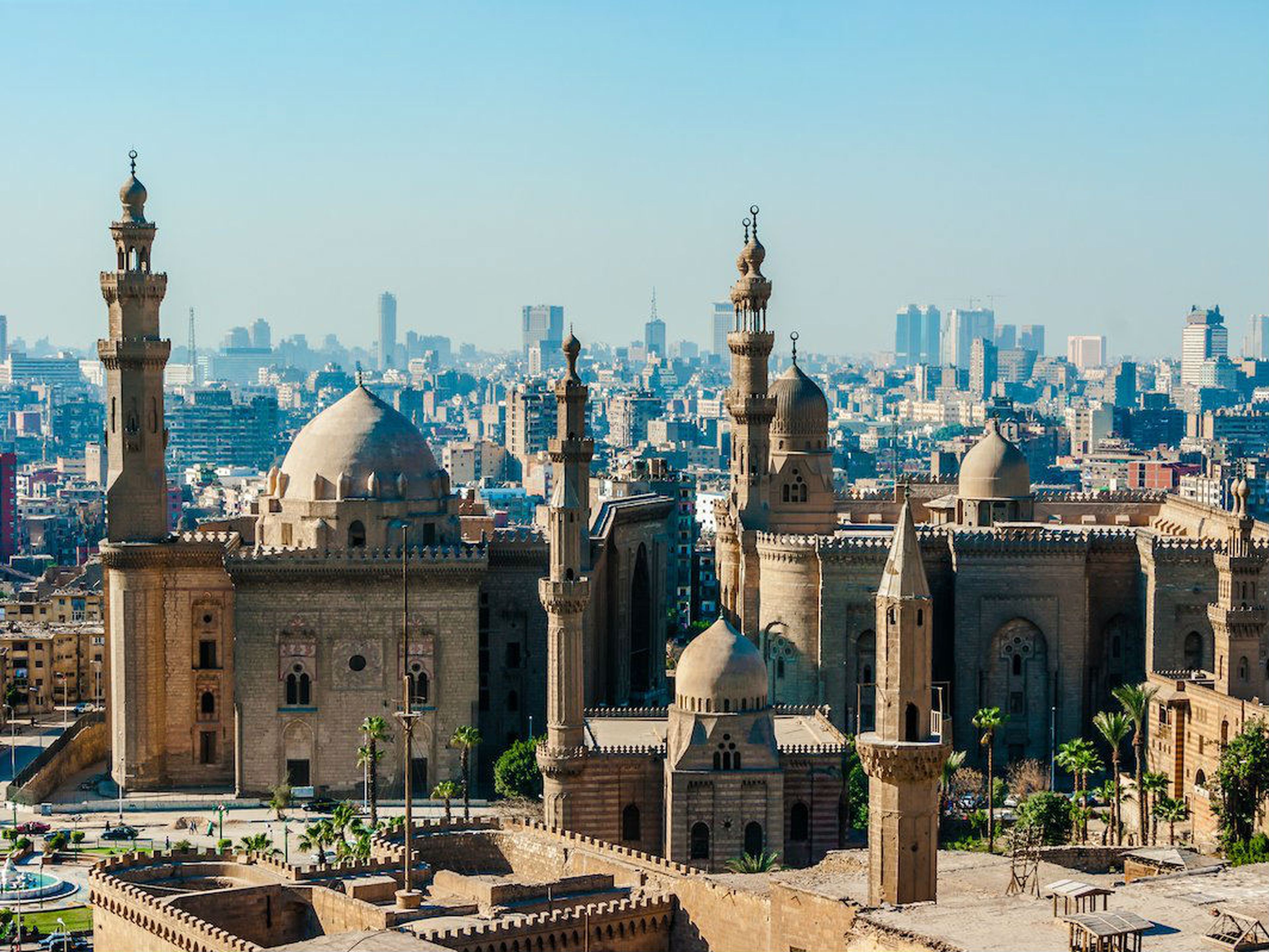 Mezquita-madraza Sultan Hassan en El Cairo (Egipto).