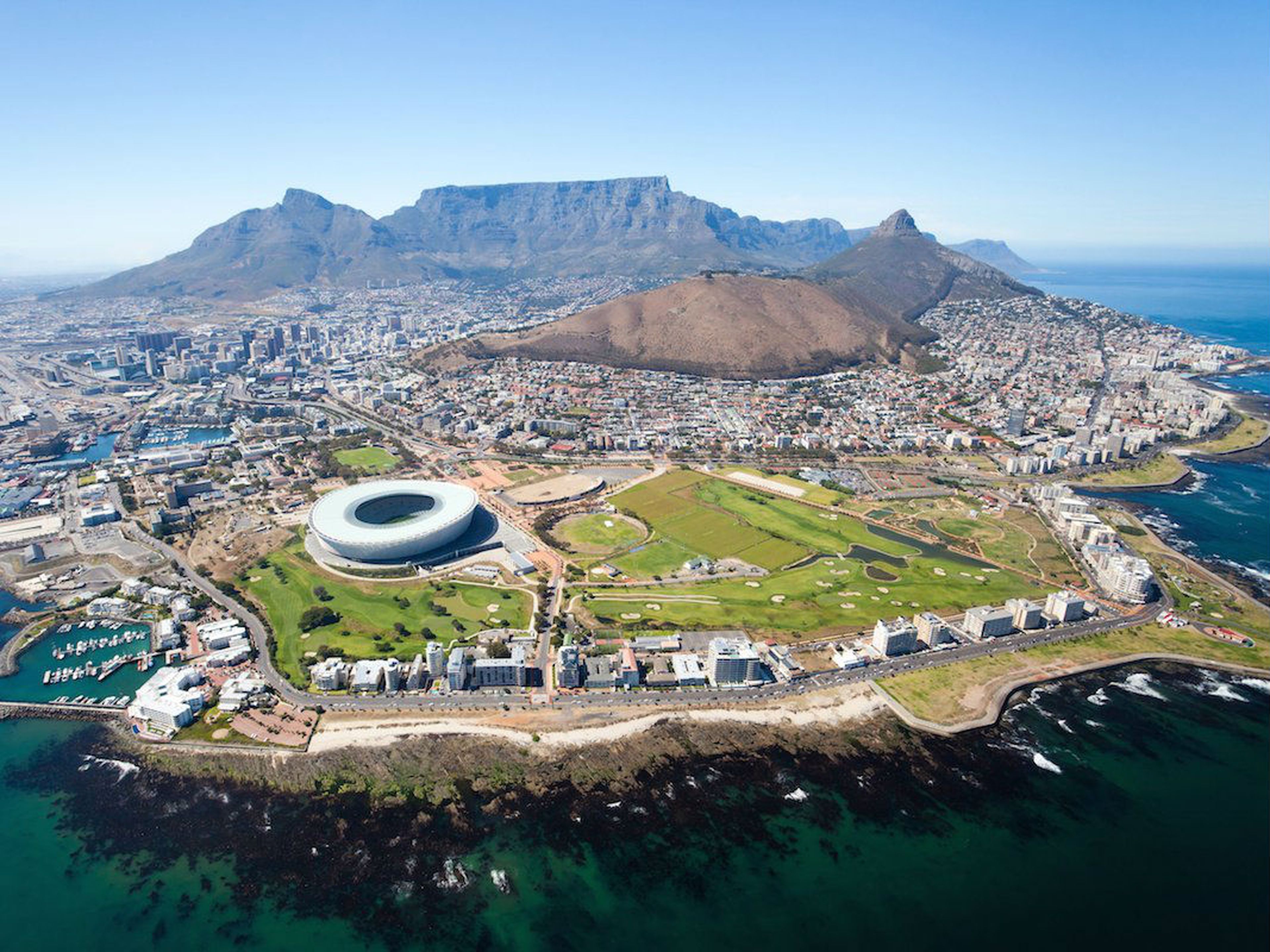 Fotografía aérea de Ciudad del Cabo, la capital de Sudáfrica.