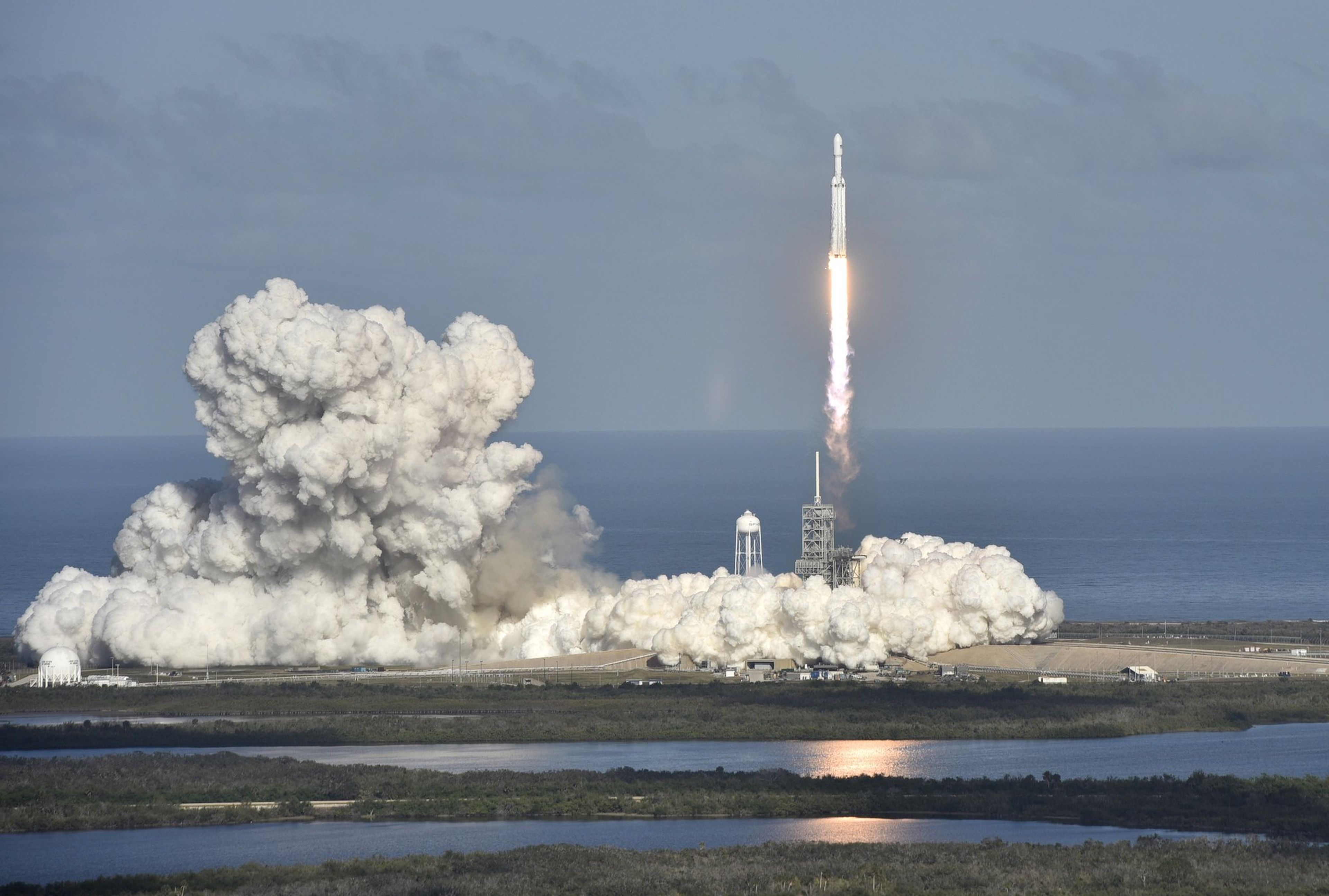 Lanzamiento del Falcon Heavy.