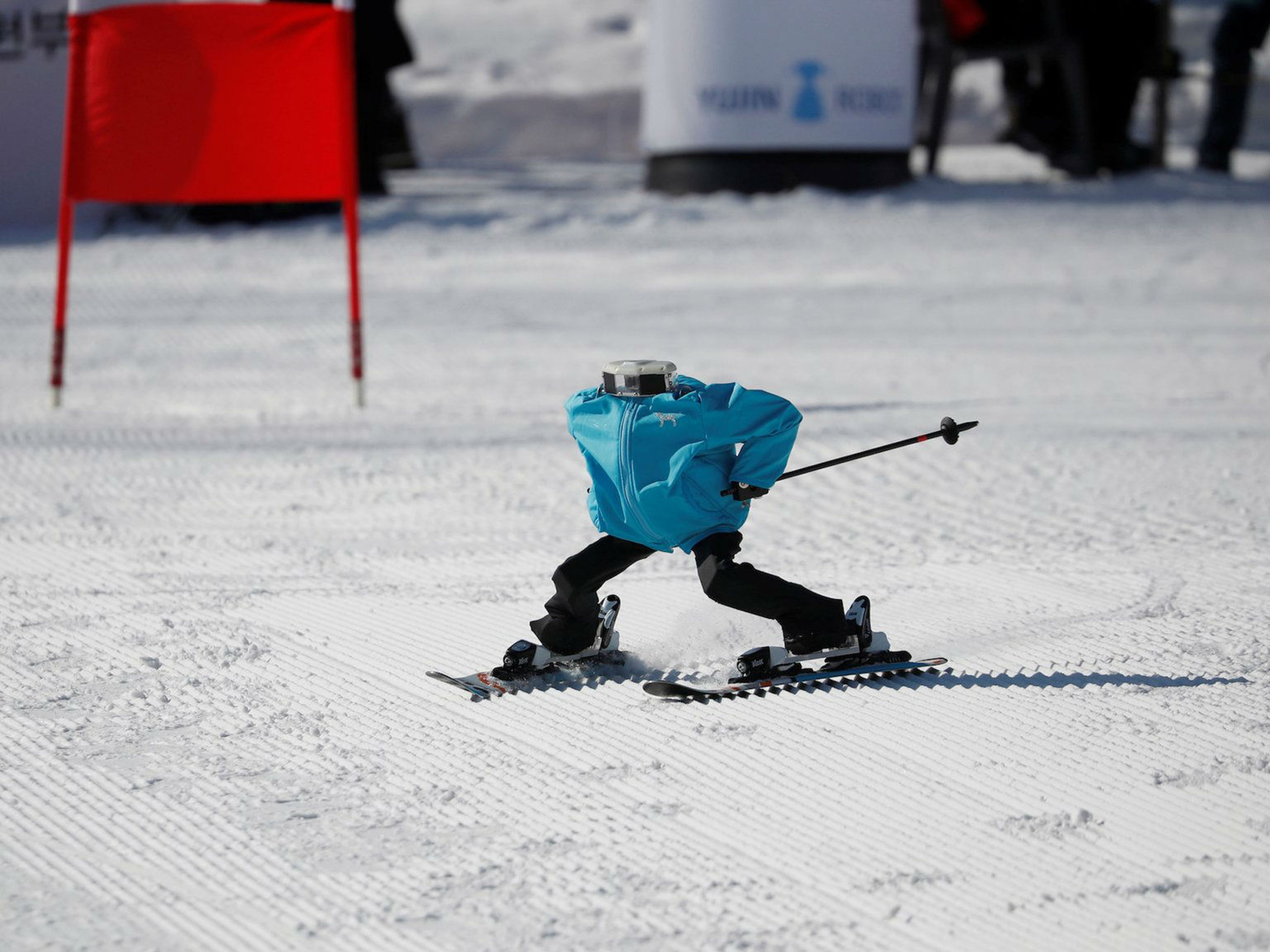 Los robots toman el control de la pista de esquí.