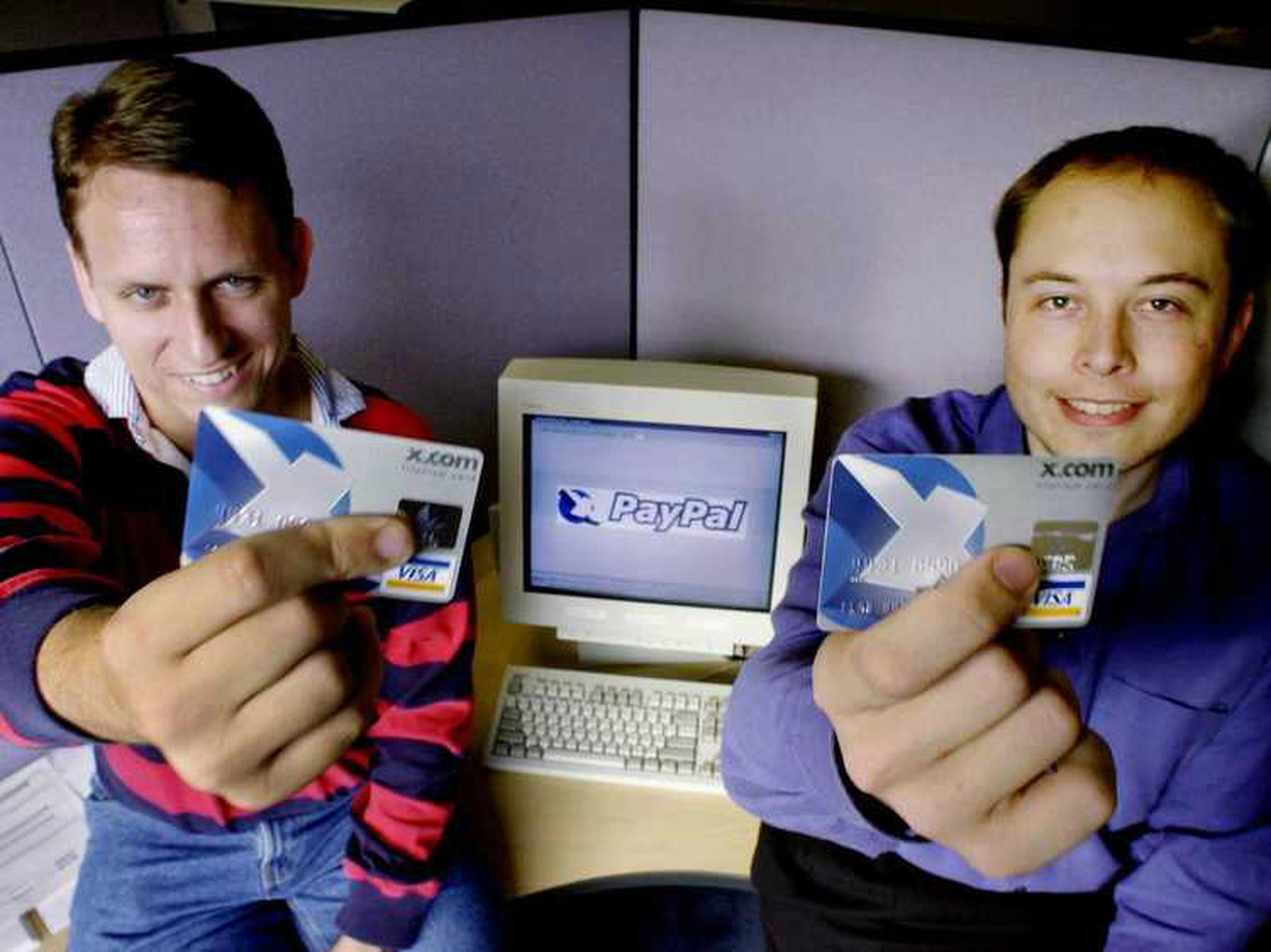 De izquierda a derecha, Peter Thiel y Elon Musk, fundadores de PayPal.