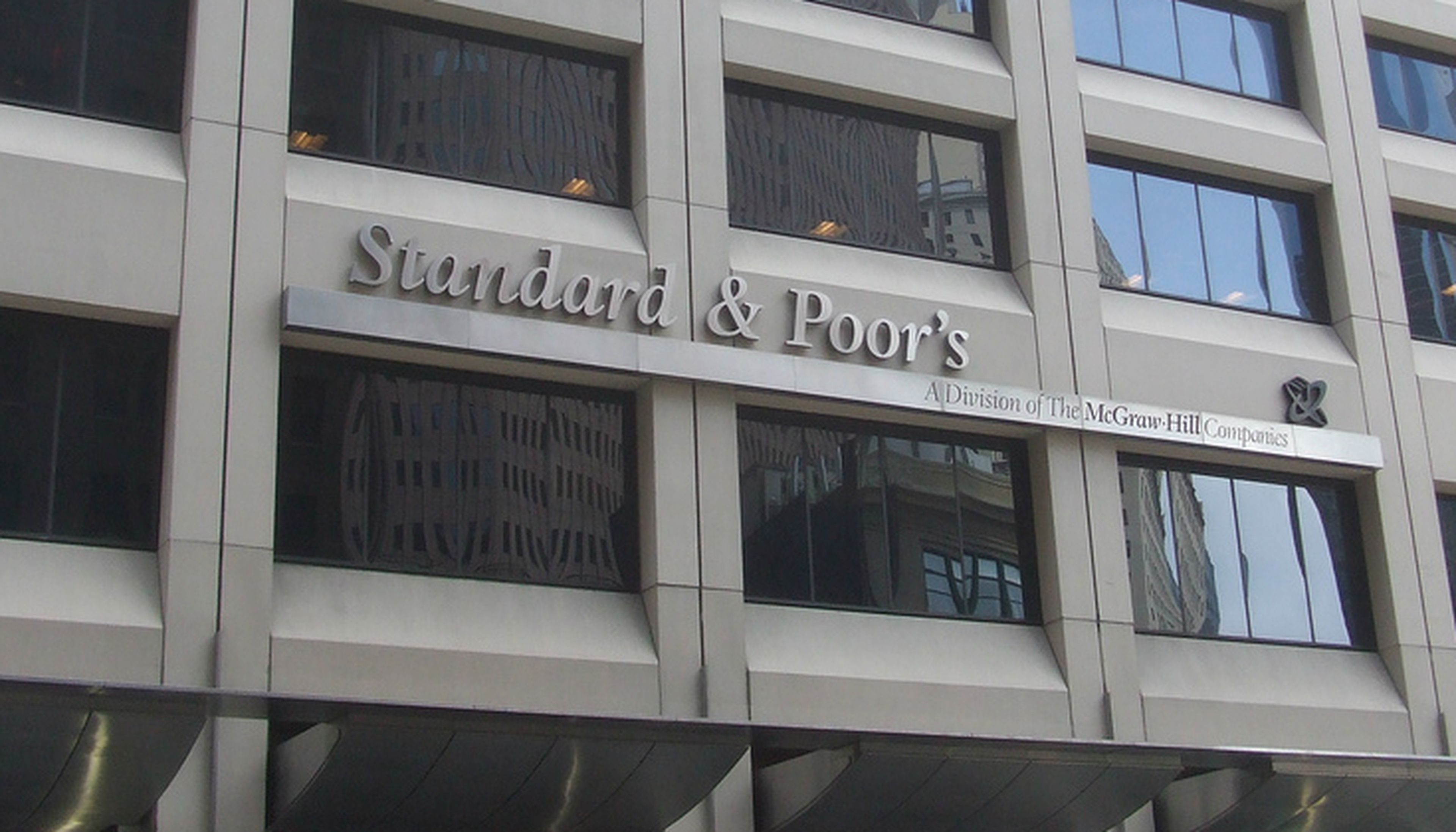 Imagen de la fachada de Standard & Poor's en Nueva York.