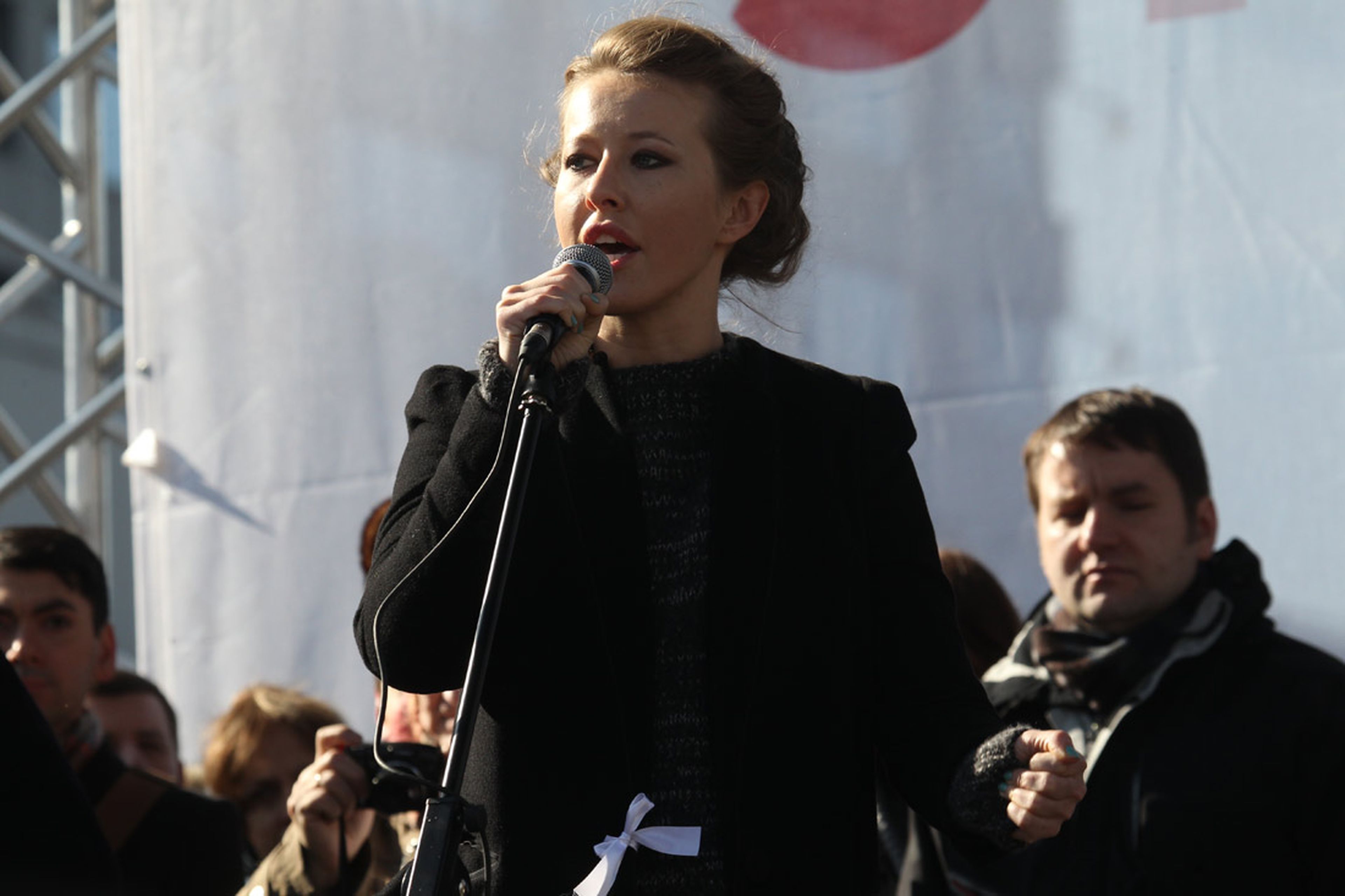 Ksenia Sobchak, durante una protesta en Moscú contra Putin en una imagen de archivo.