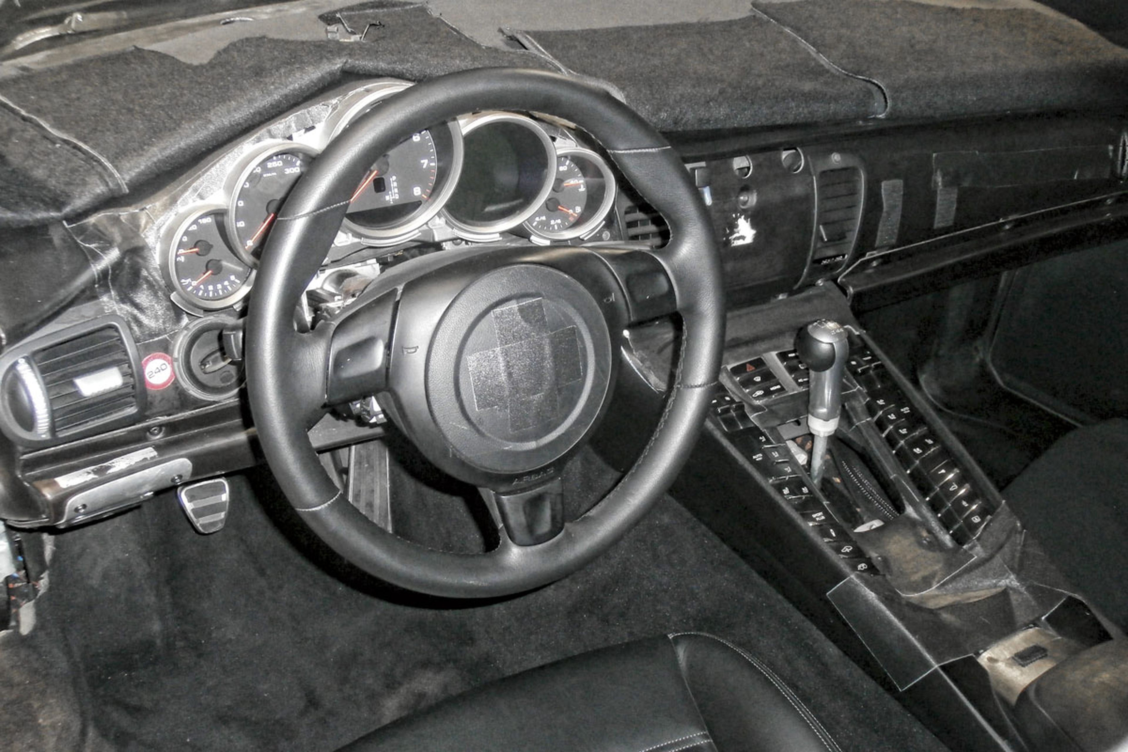 Interior del primer Porsche Panamera durante su fase de desarrollo.