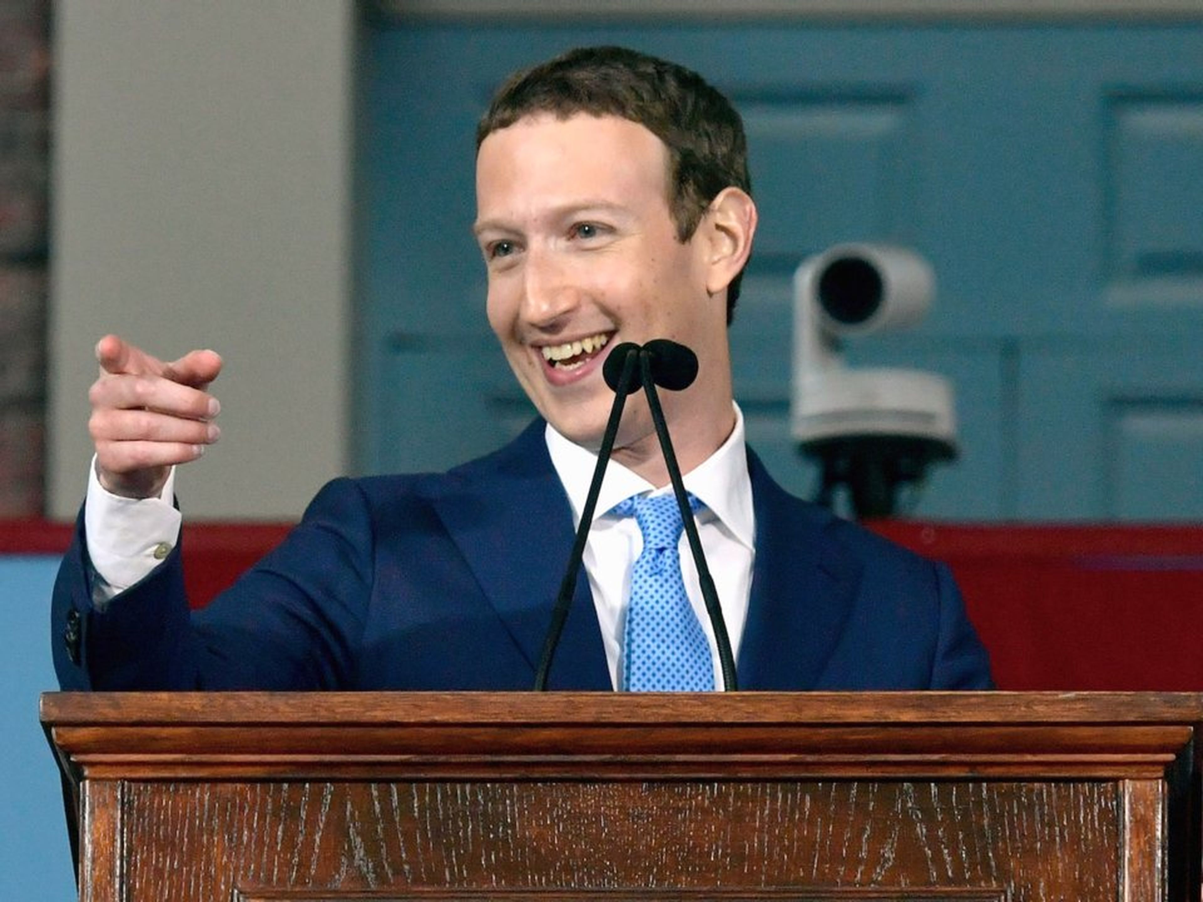 El fundador de Facebook, Mark Zuckerberg, se hizo multimillionario a los 4 años de fundar la compañía