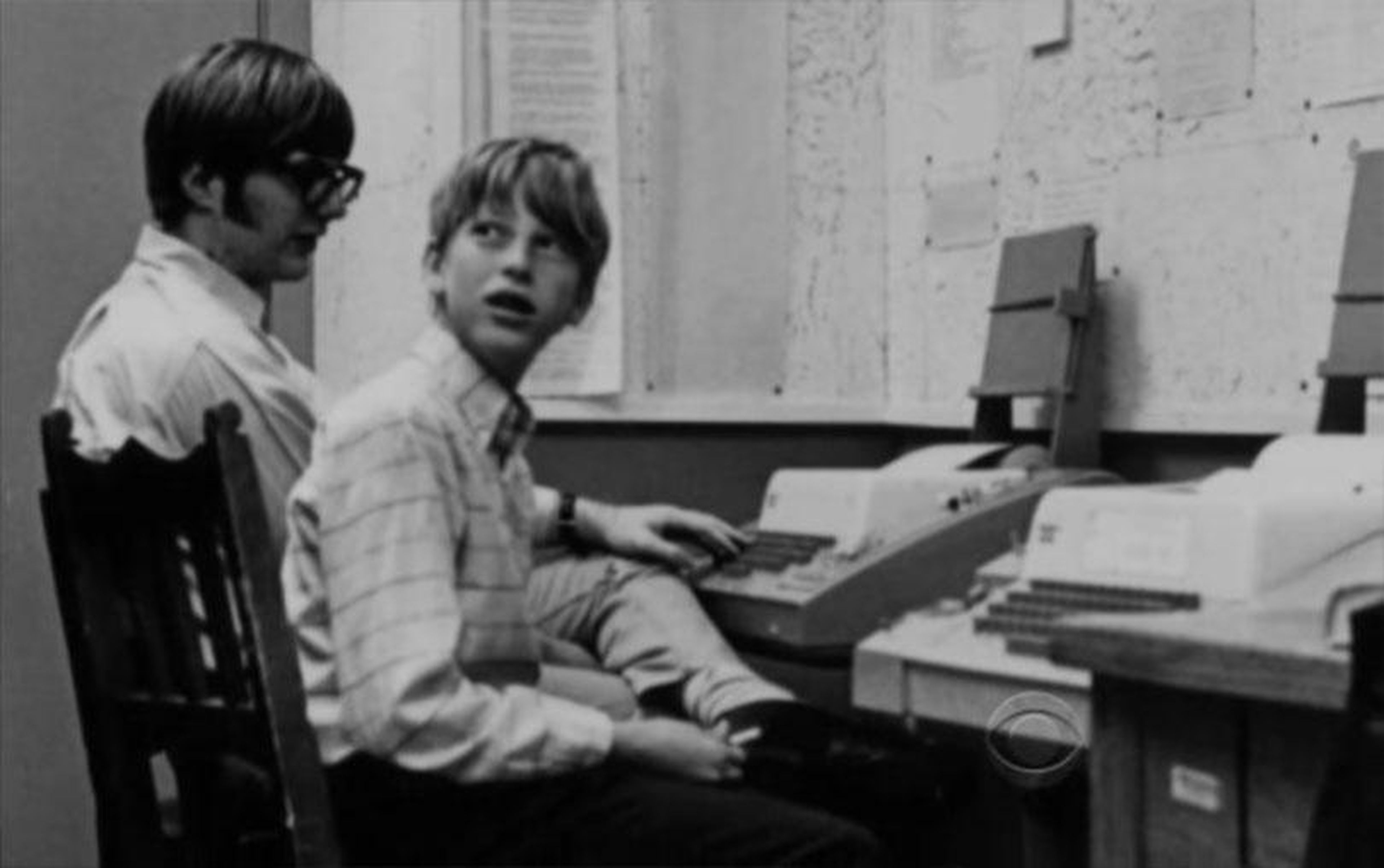 1. As a teen at Lakeside Prep School, Gates wrote his first computer program on a General Electric computer. It was a version of tic-tac-toe where you could play against the machine.