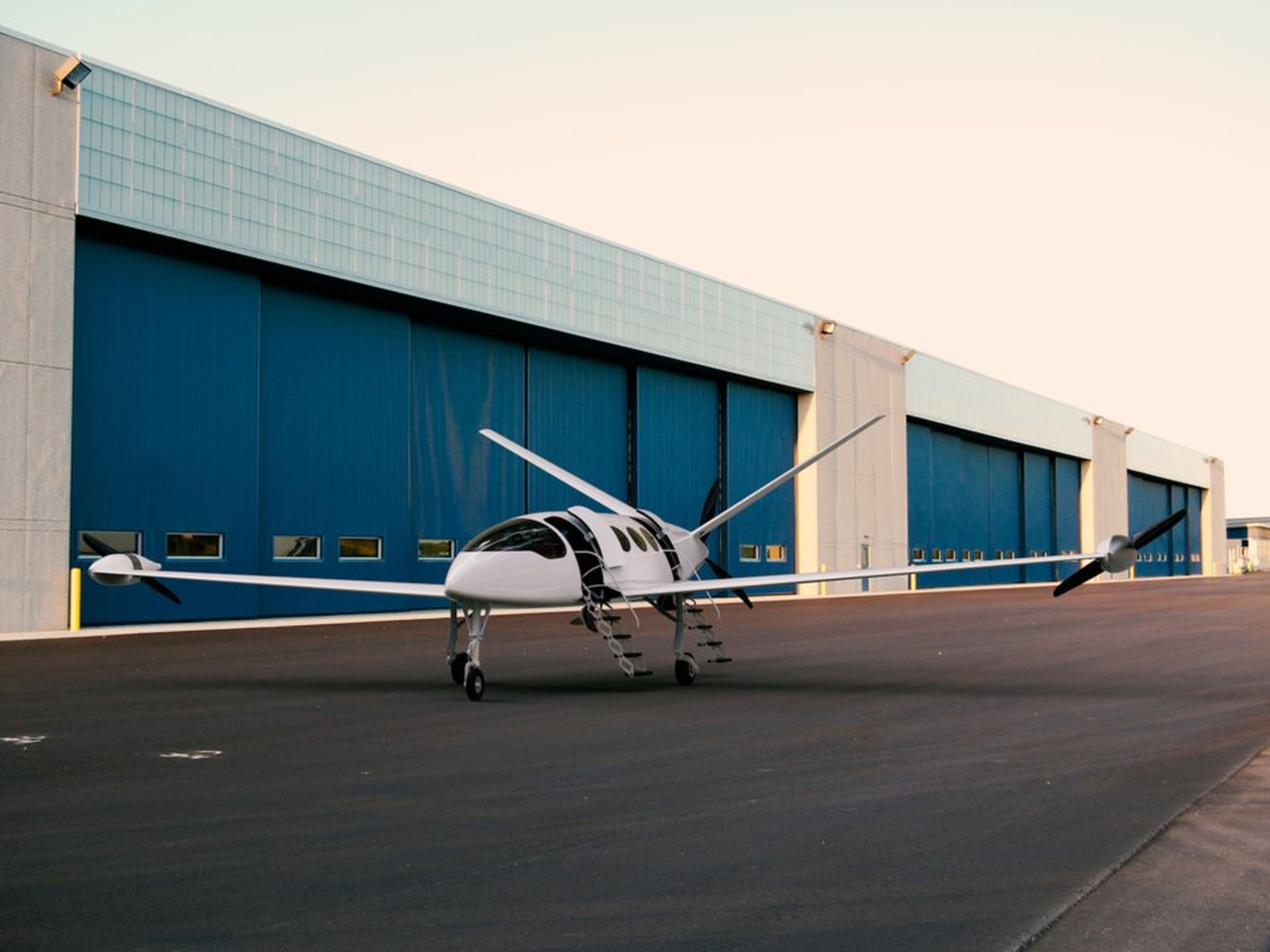Eviation comenzó a construir el avión eléctrico Alice Commuter en 2017.