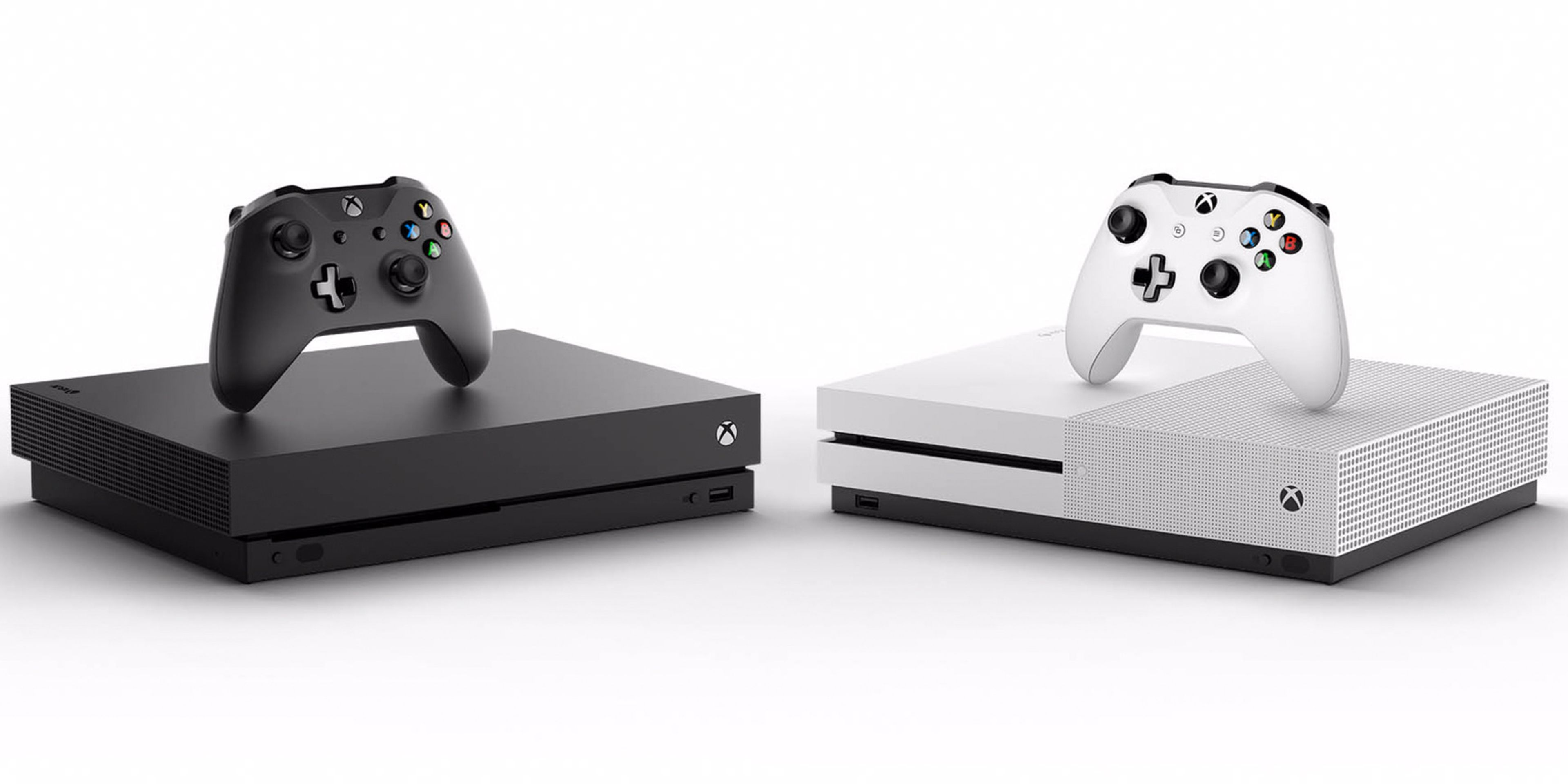 Microsoft tiene actualmente dos versiones de la Xbox One: la Xbox One X (izquierda) y la Xbox One S convencional (derecha).
