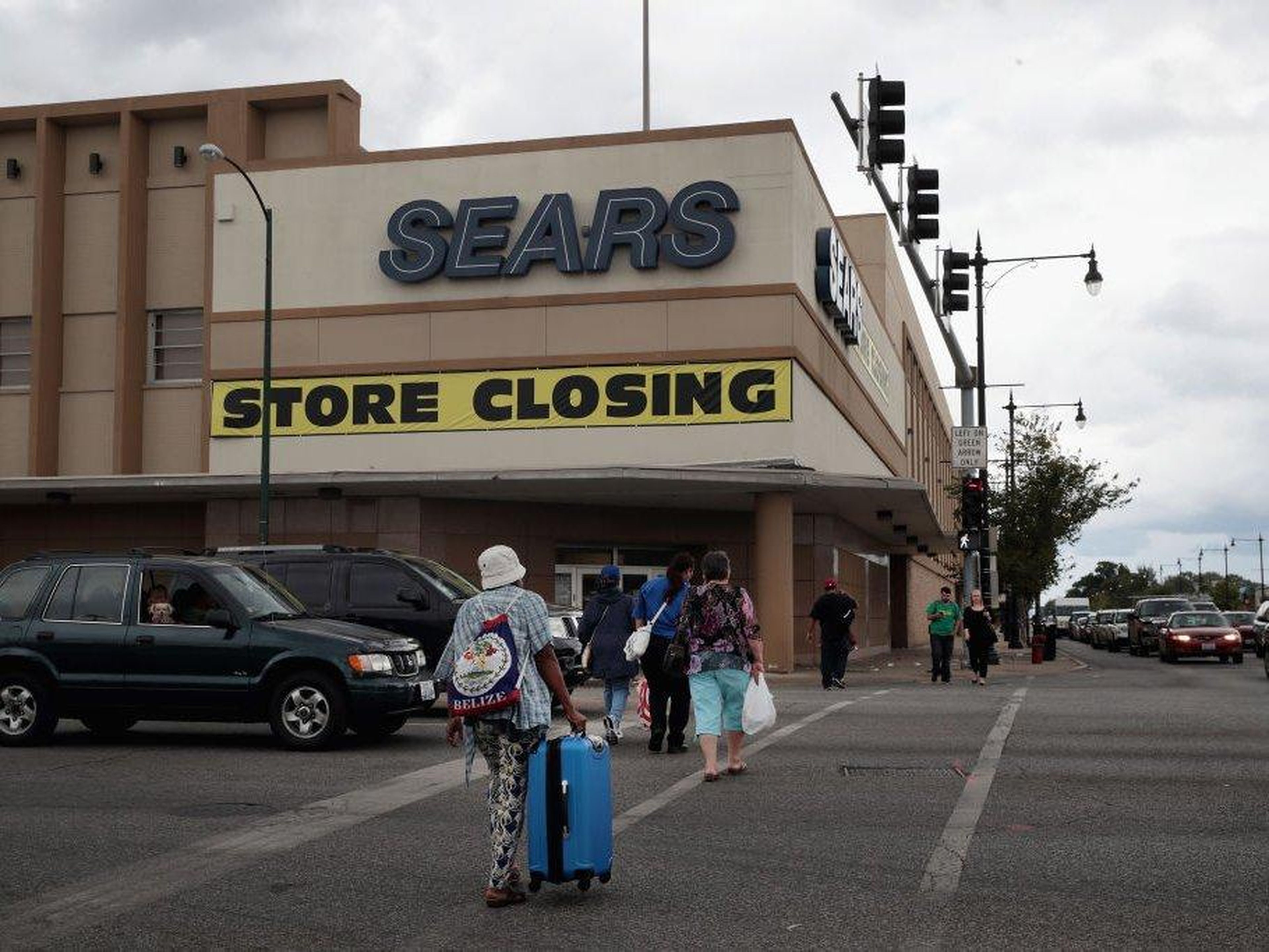Sears ha cerrado 80 tiendas.