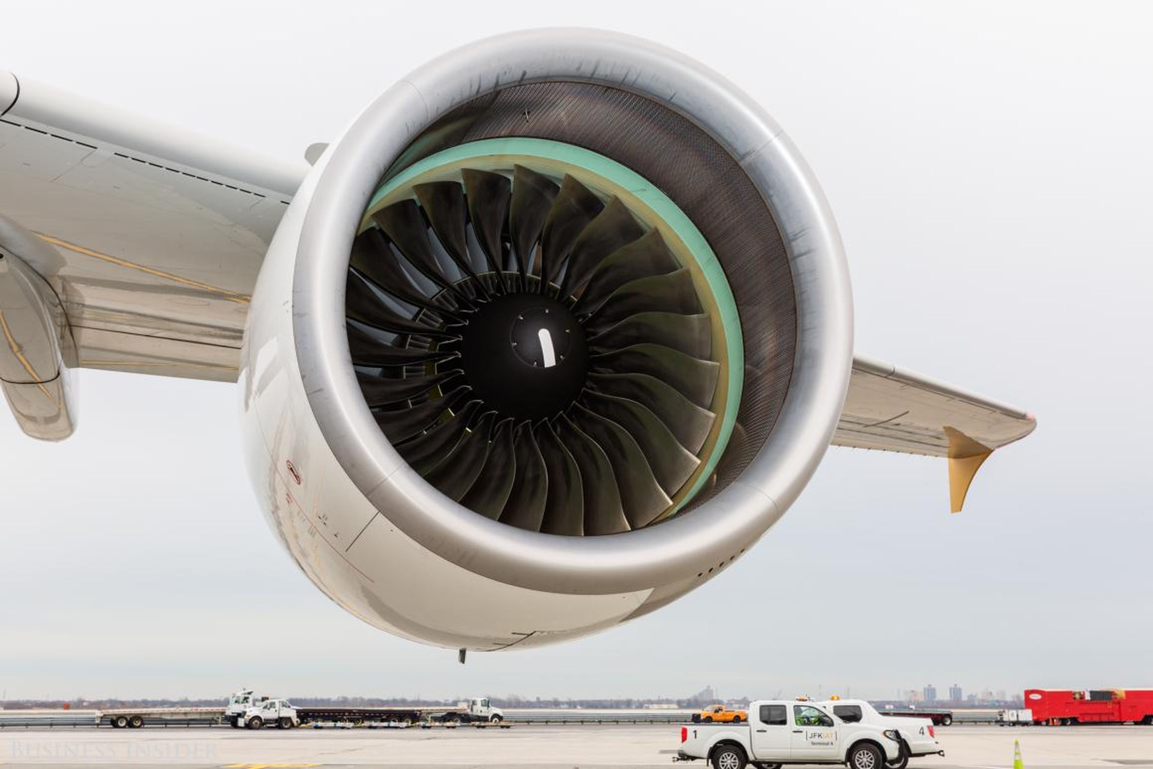 Power for the A380 comes from a quartet of engines from suppliers Rolls-Royce and Engine Alliance.