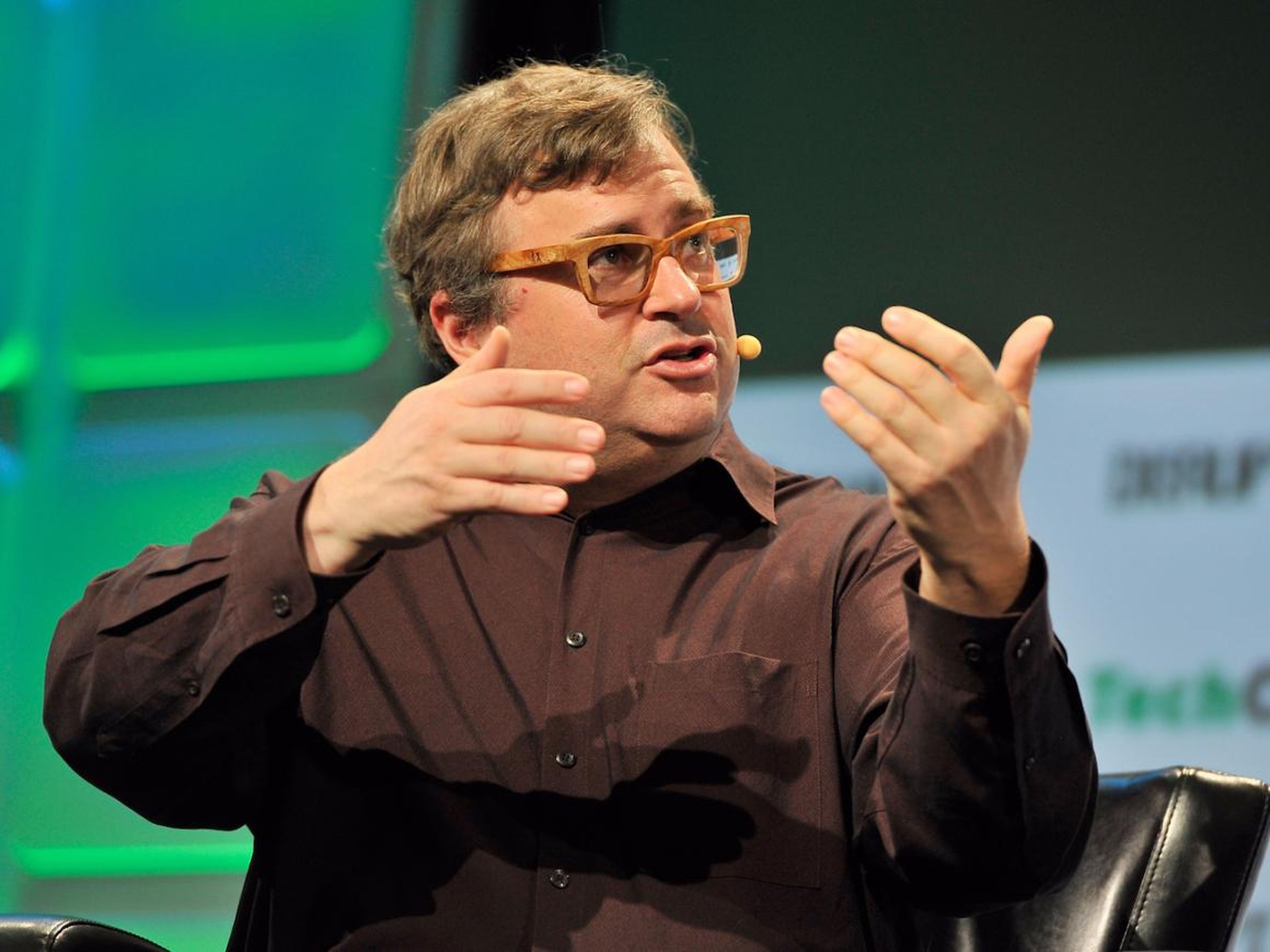 LinkedIn cofounder and 'Masters of Scale' host Reid Hoffman said he did his best thinking in places that are brand new to him, like a cafe he's never been to before.
