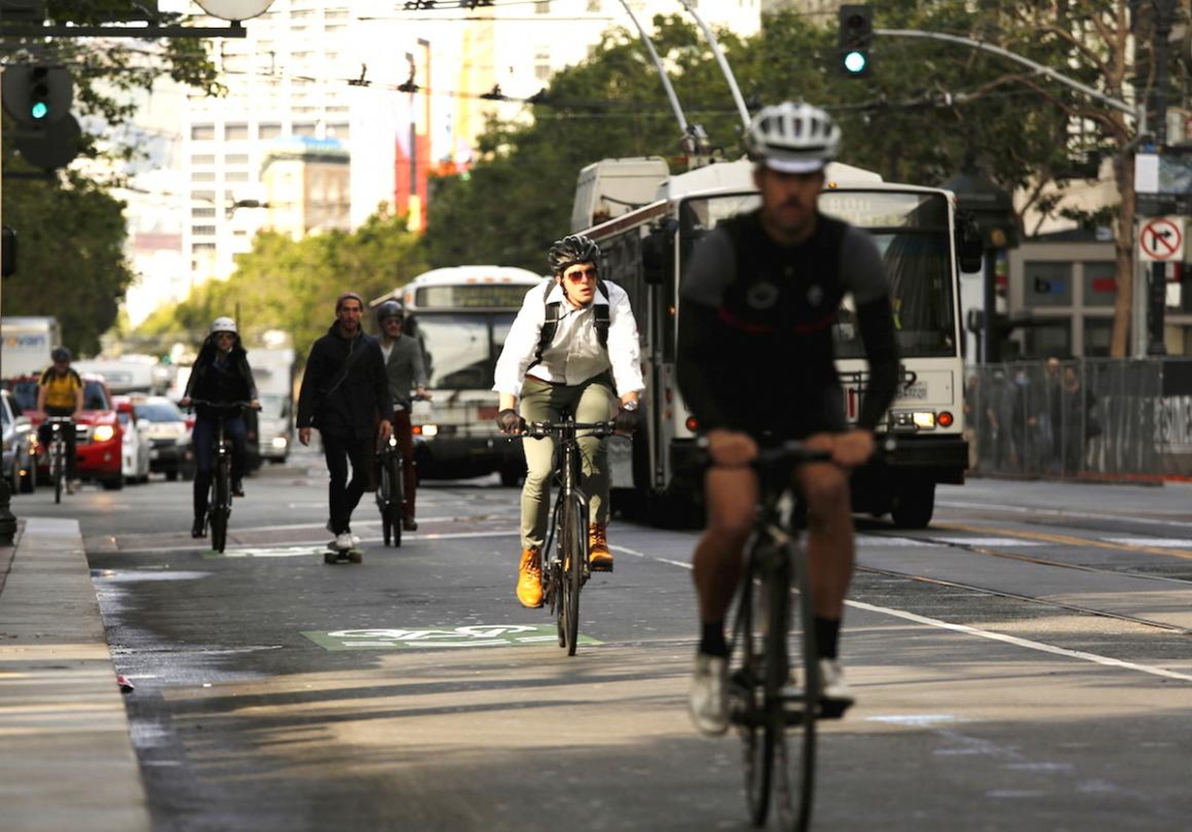 San Francisco wants to ban cars on one of its busiest streets.