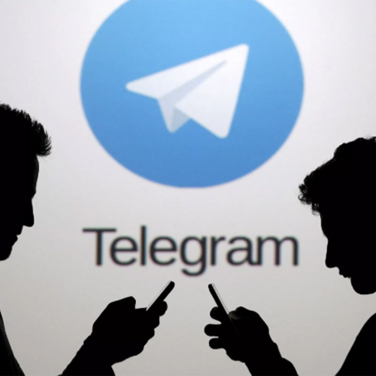 DeepNude: bots de Telegram que crean desnudos falsos de mujeres con una foto