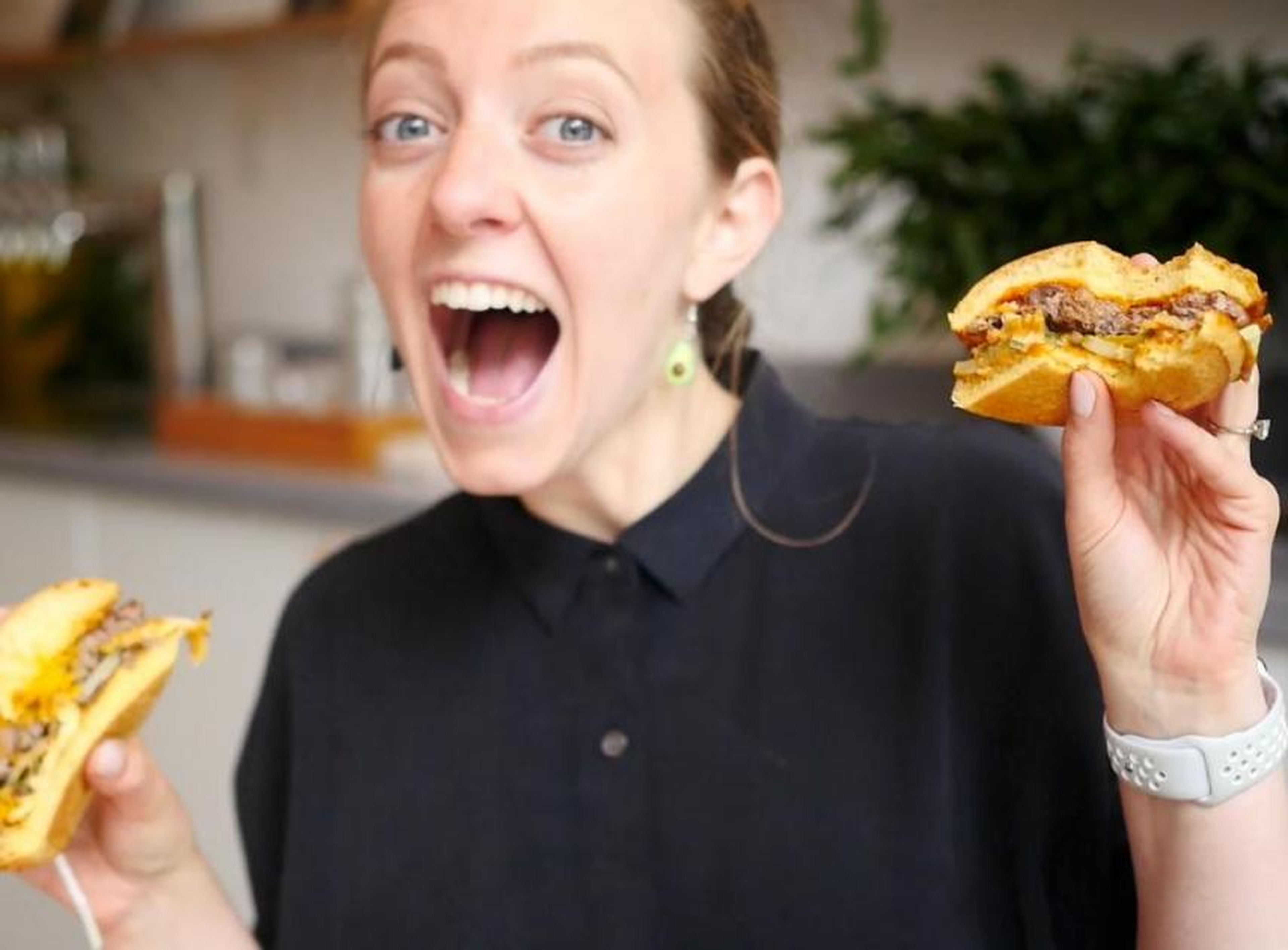 Creator es el primer restaurante de hamburguesas hechas por robots.