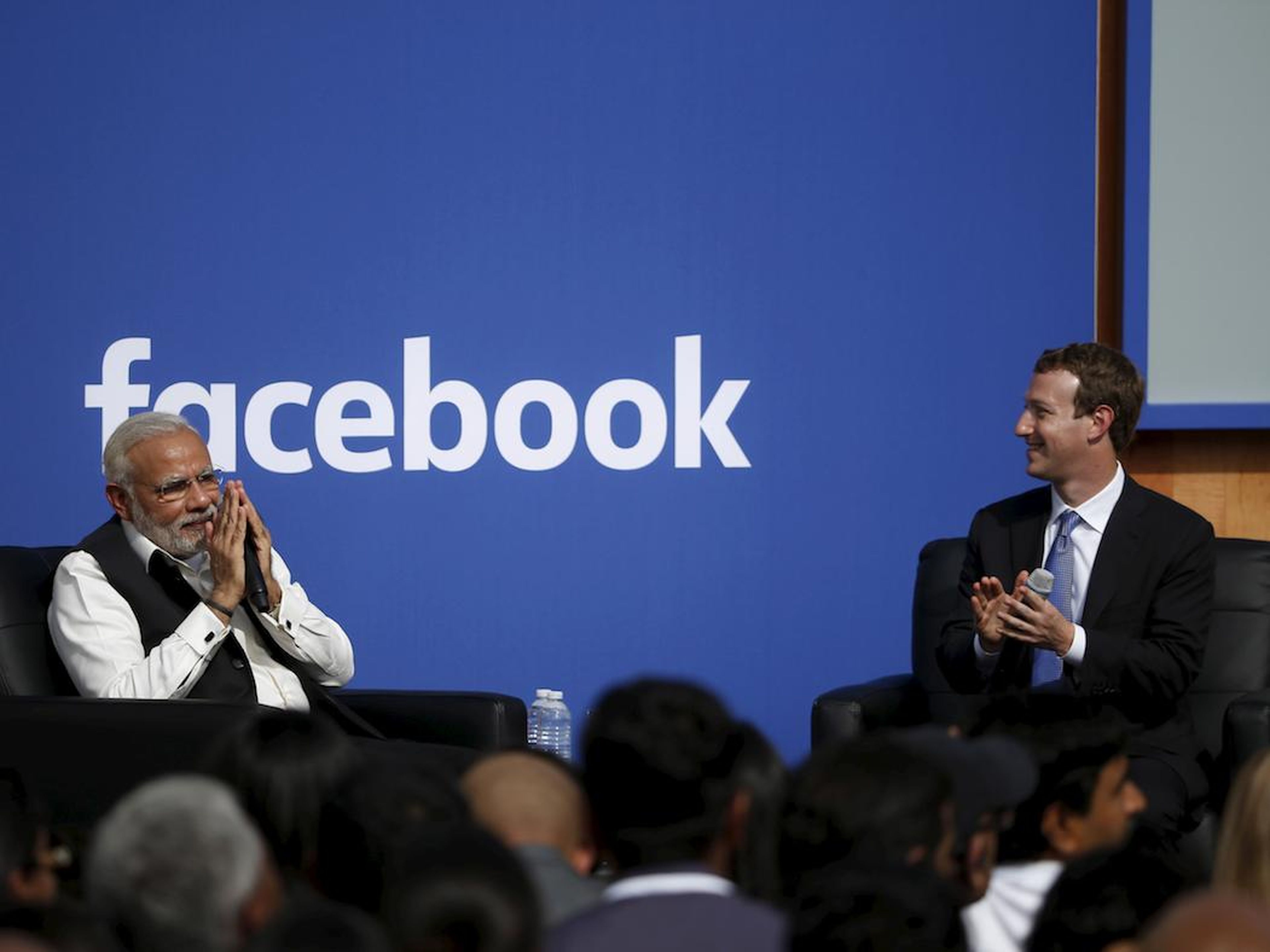 El primer ministro indio, Narendra Modi, y el CEO de Facebook, Mark Zuckerberg.