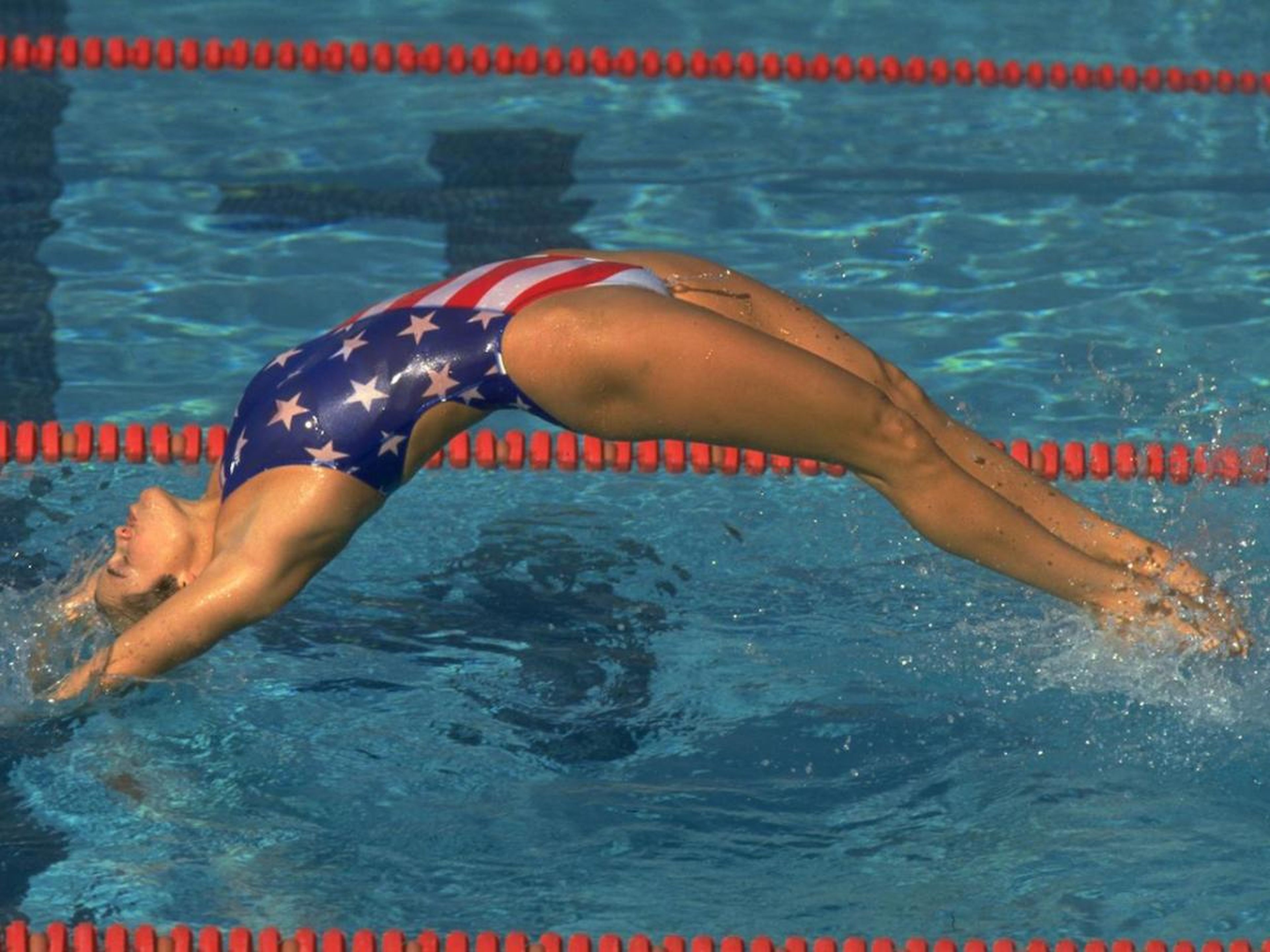 Olympian Dara Torres has won 12 swimming medals for Team USA, including four golds. Like so many of the other exercise pros we've talked to, Torres loves the core-boosting benefits of a good plank.