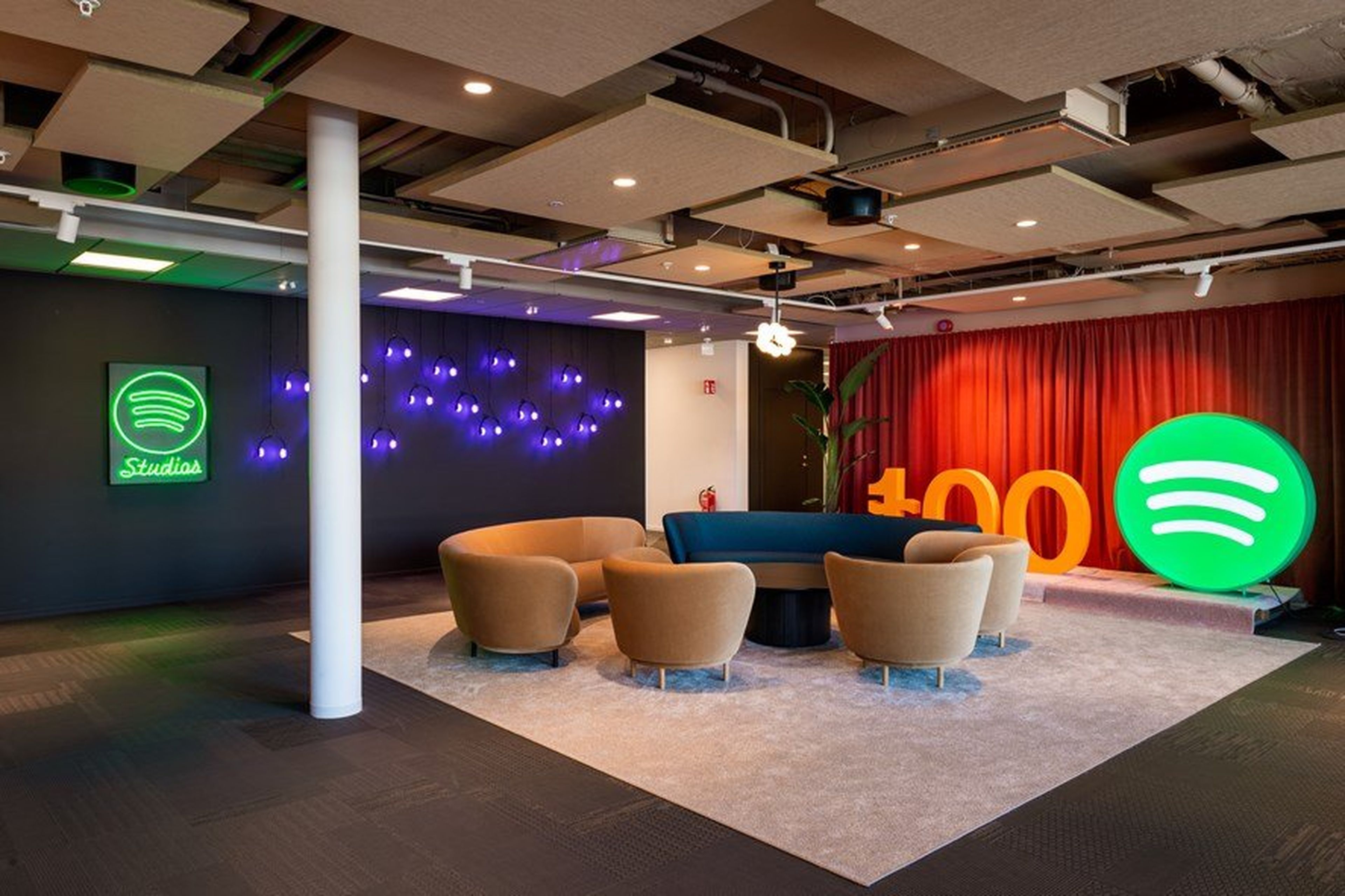 La nueva sede mundial de Spotify en Estocolmo alberga a 1.300 empleados. La compañía tiene 3.000 trabajadores en todo el mundo.