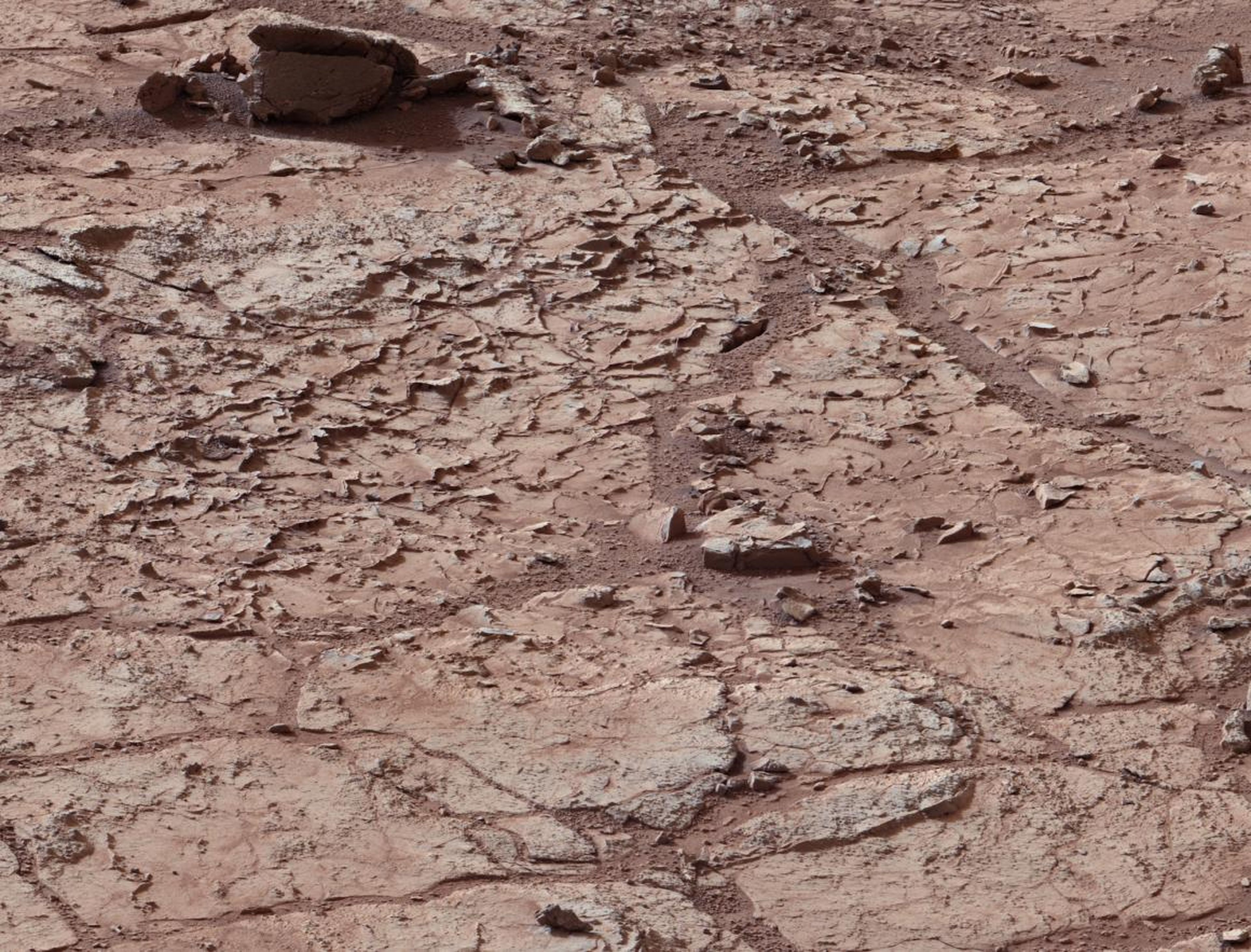 La superficie de Marte dentro del cráter Gale.