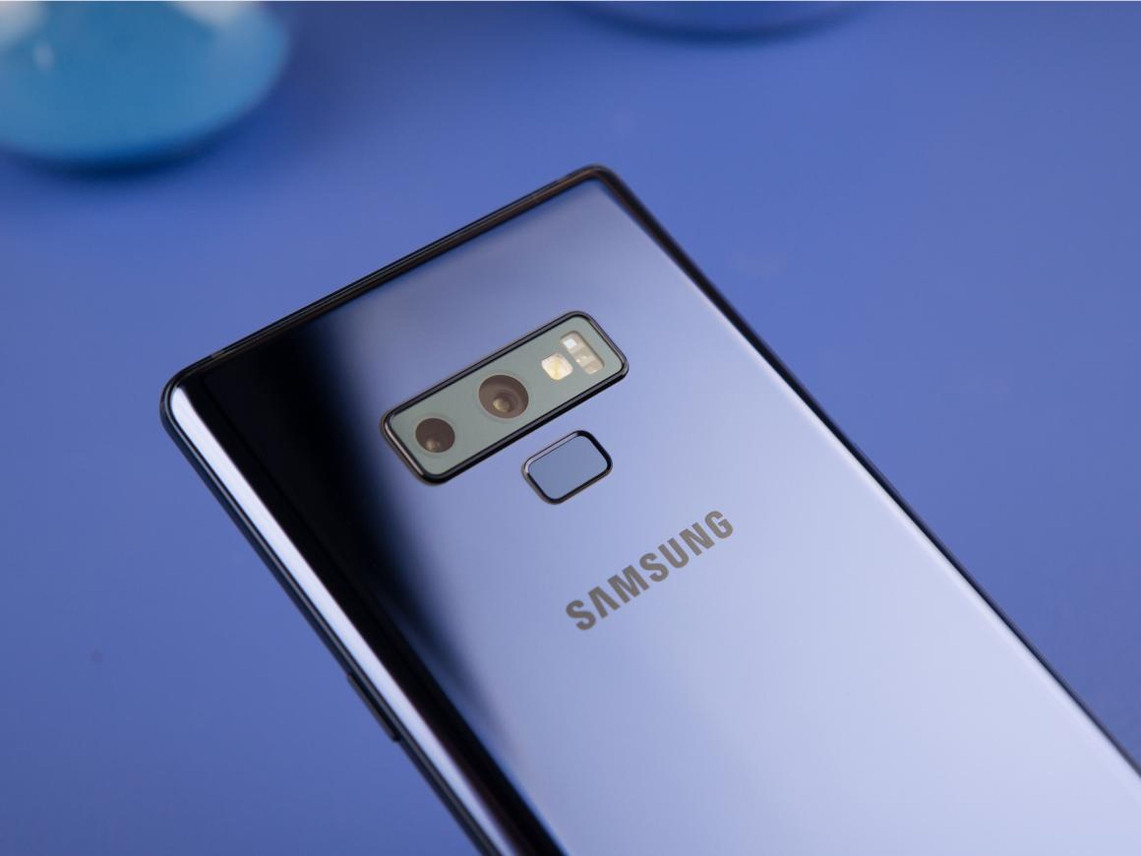 The Galaxy Note 9 comes with a fingerprint scanner as well as facial recognition.