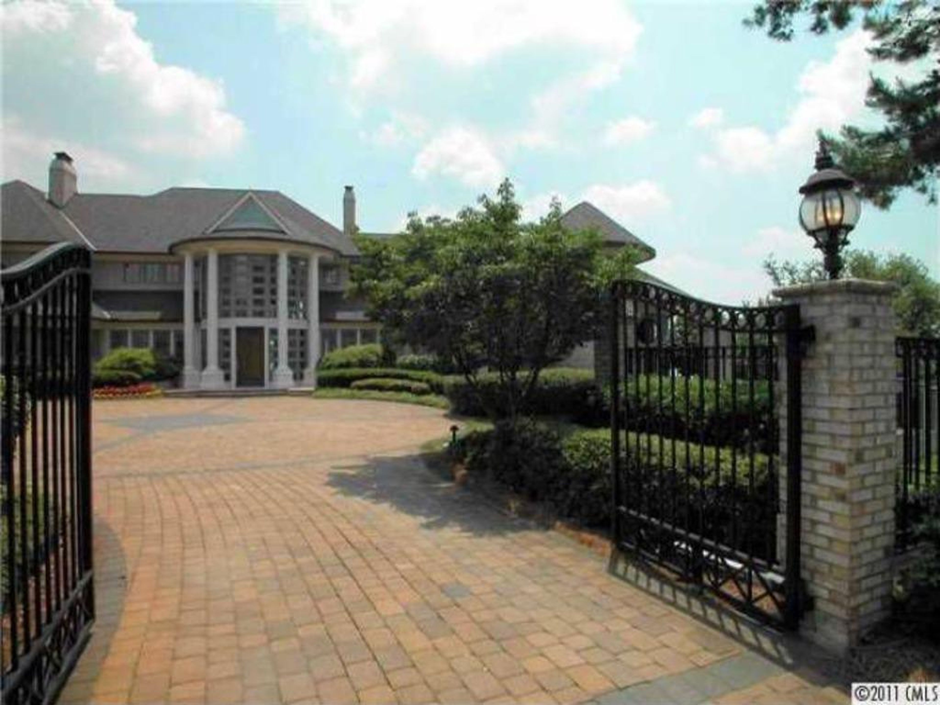 The house is in Cornelius, about a 30-minute drive from the Charlotte Hornets' arena — Jordan owns the NBA team. MJ purchased the house for $2.8 million after it was originally listed for $4 million.
