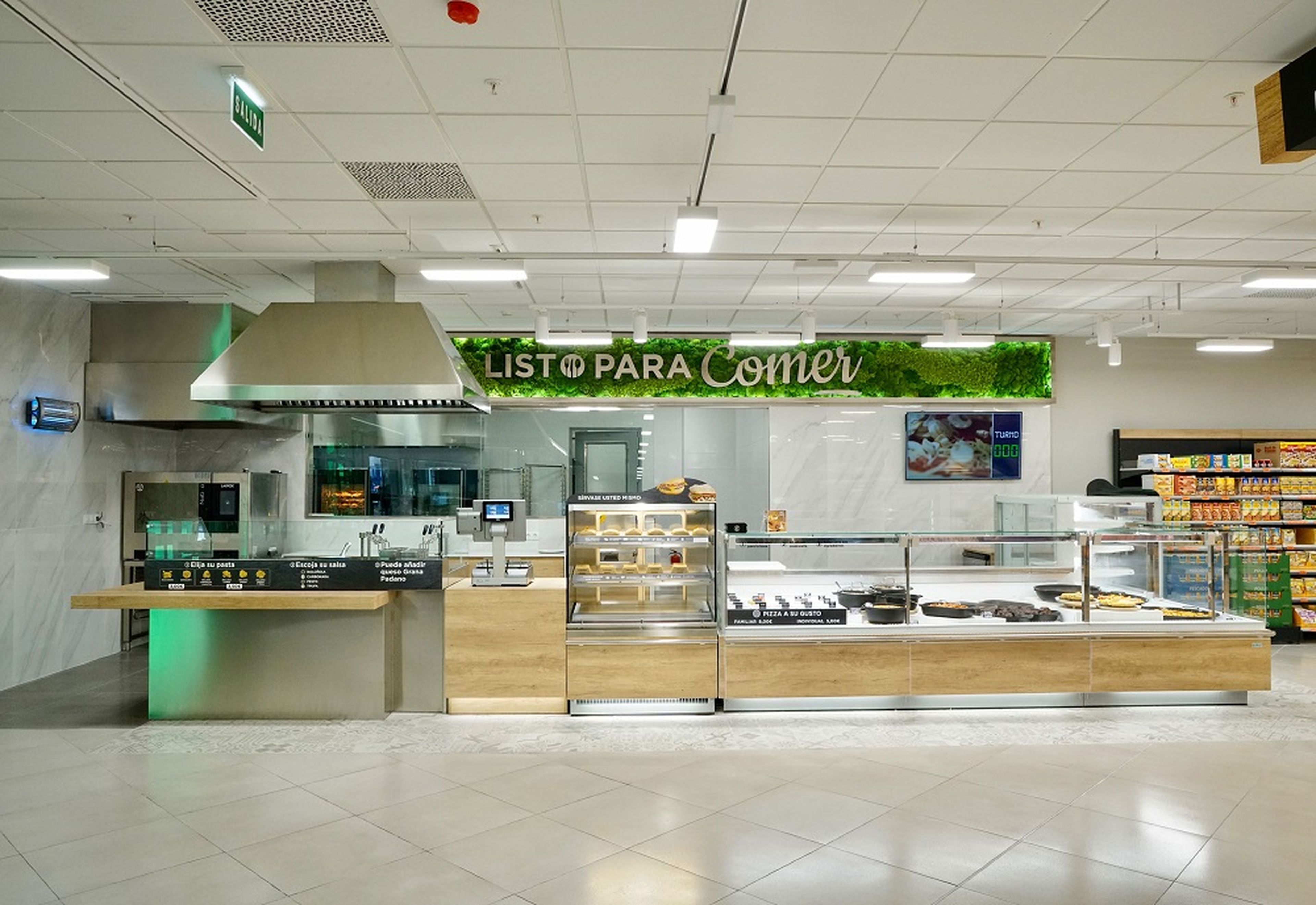 El mostrador Listo para comer, la nueva sección que Mercadona ha instalado en uno de sus supermercados.