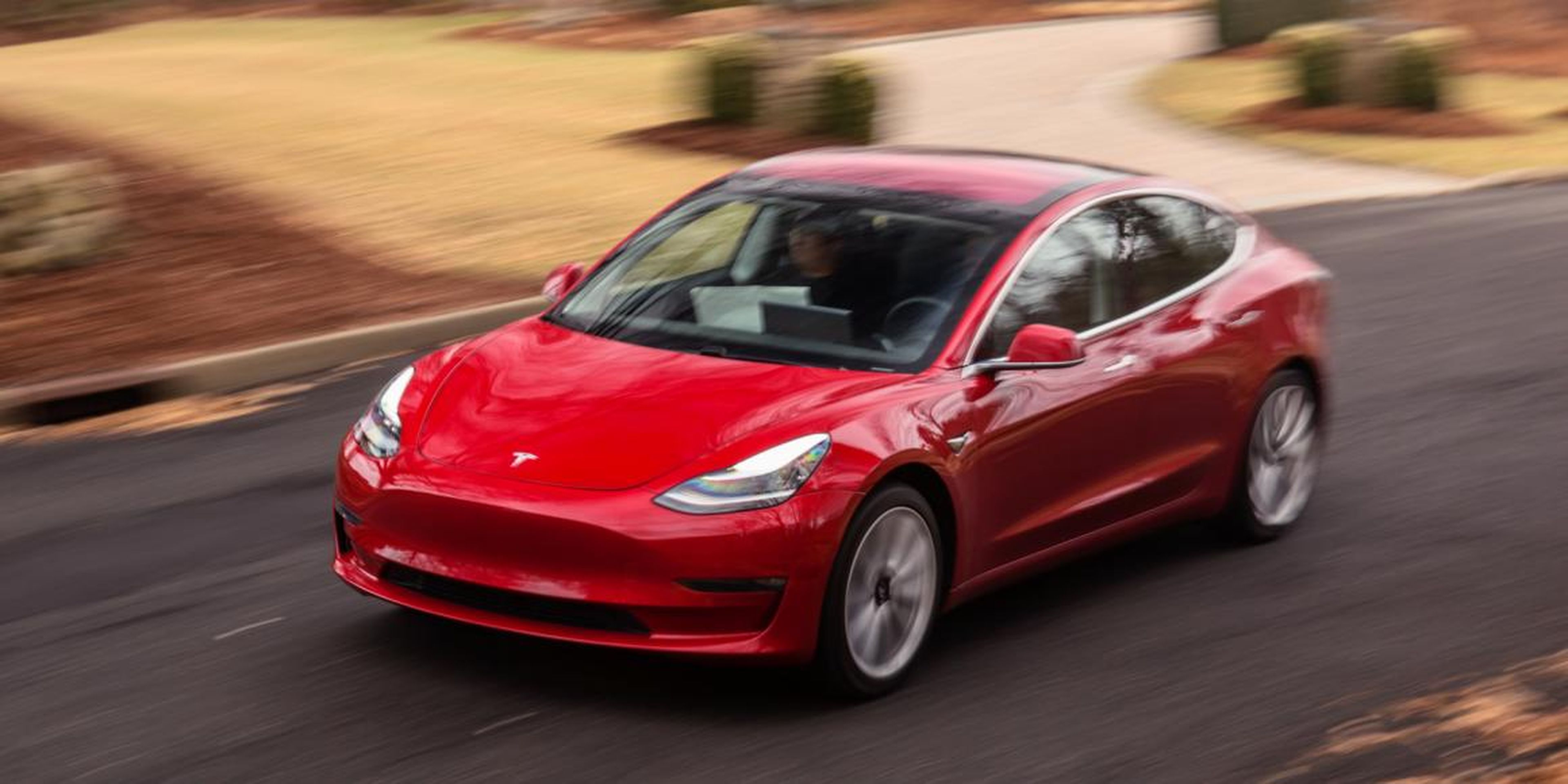 Al Tesla Model 3 no le fue excesivamente bien en la prueba.