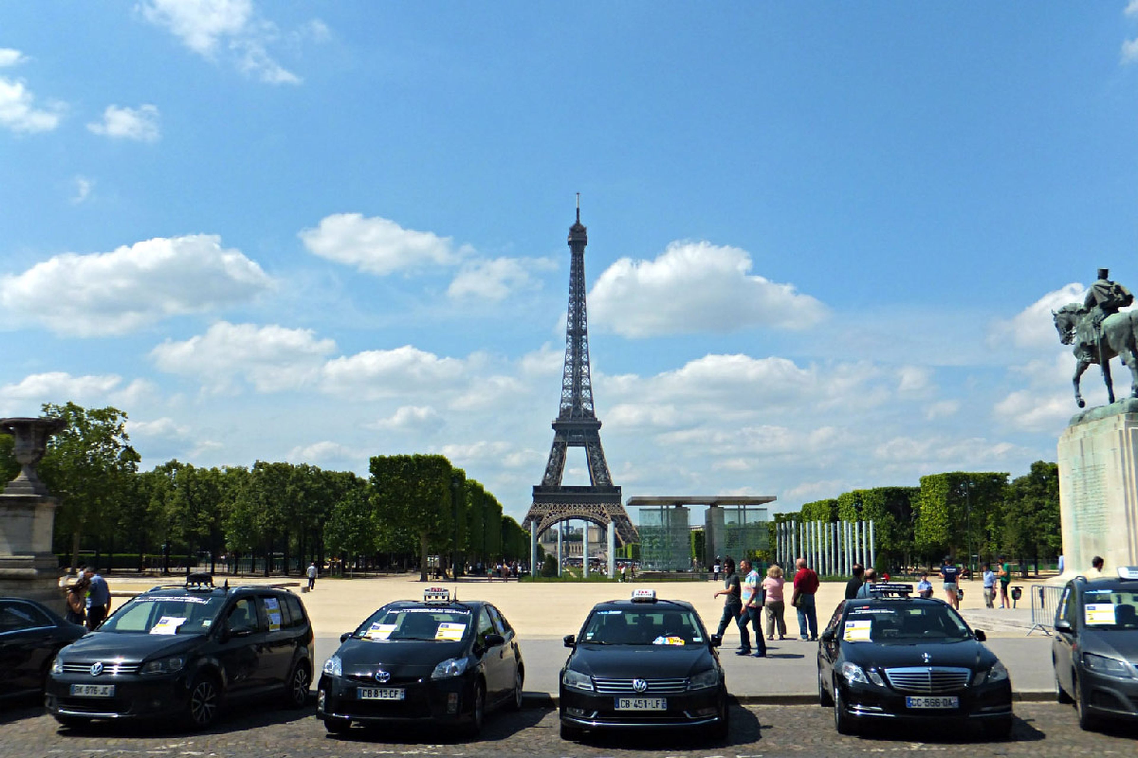 Protesta de los taxistas de París contra Uber.