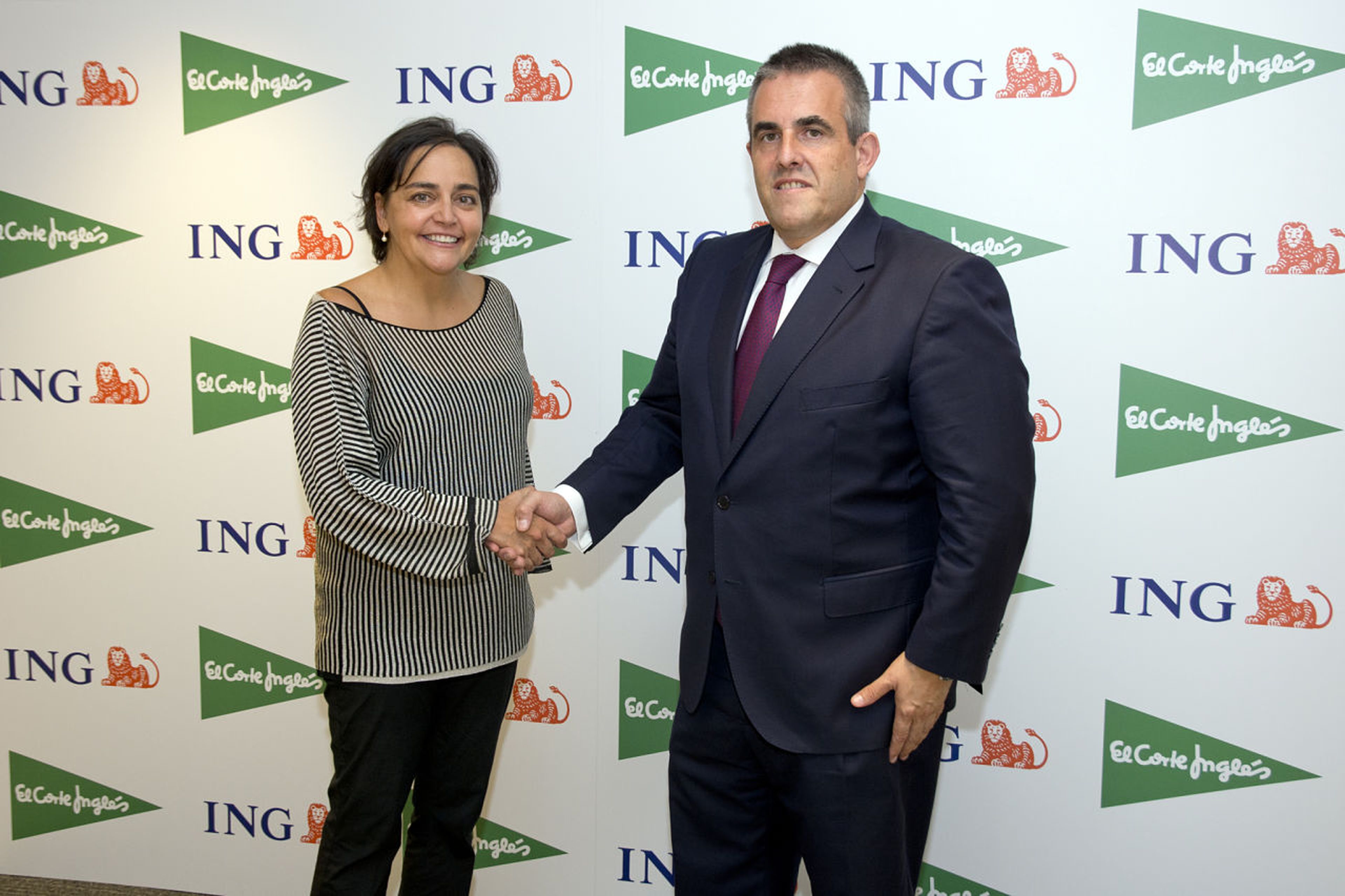 Almudena Román, directora general de Banca para Particulares de ING, y Víctor del Pozo, consejero delegado de El Corte Inglés