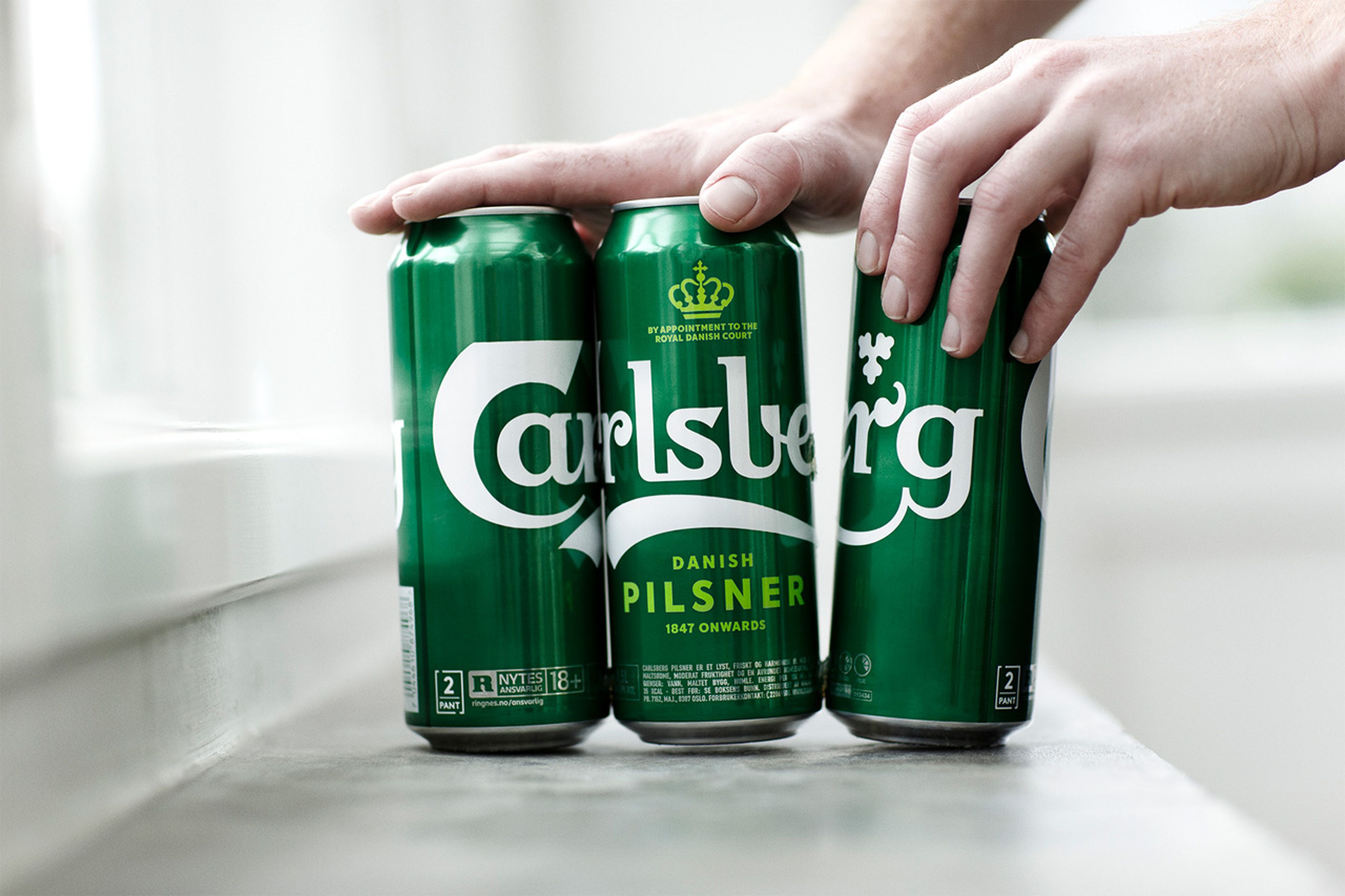 Latas de cerveza de Carlsberg