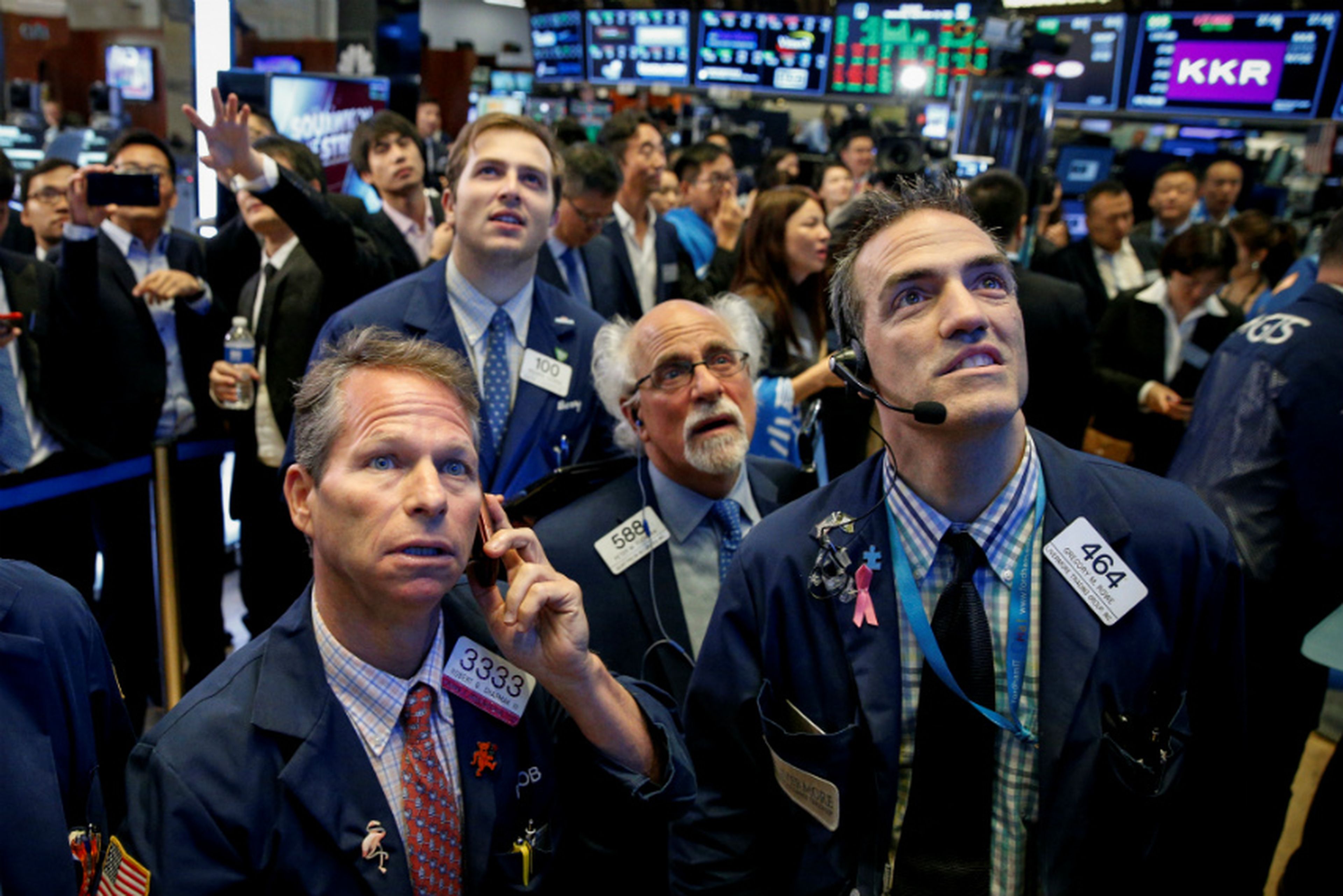 Traders preocupados en Wall Street