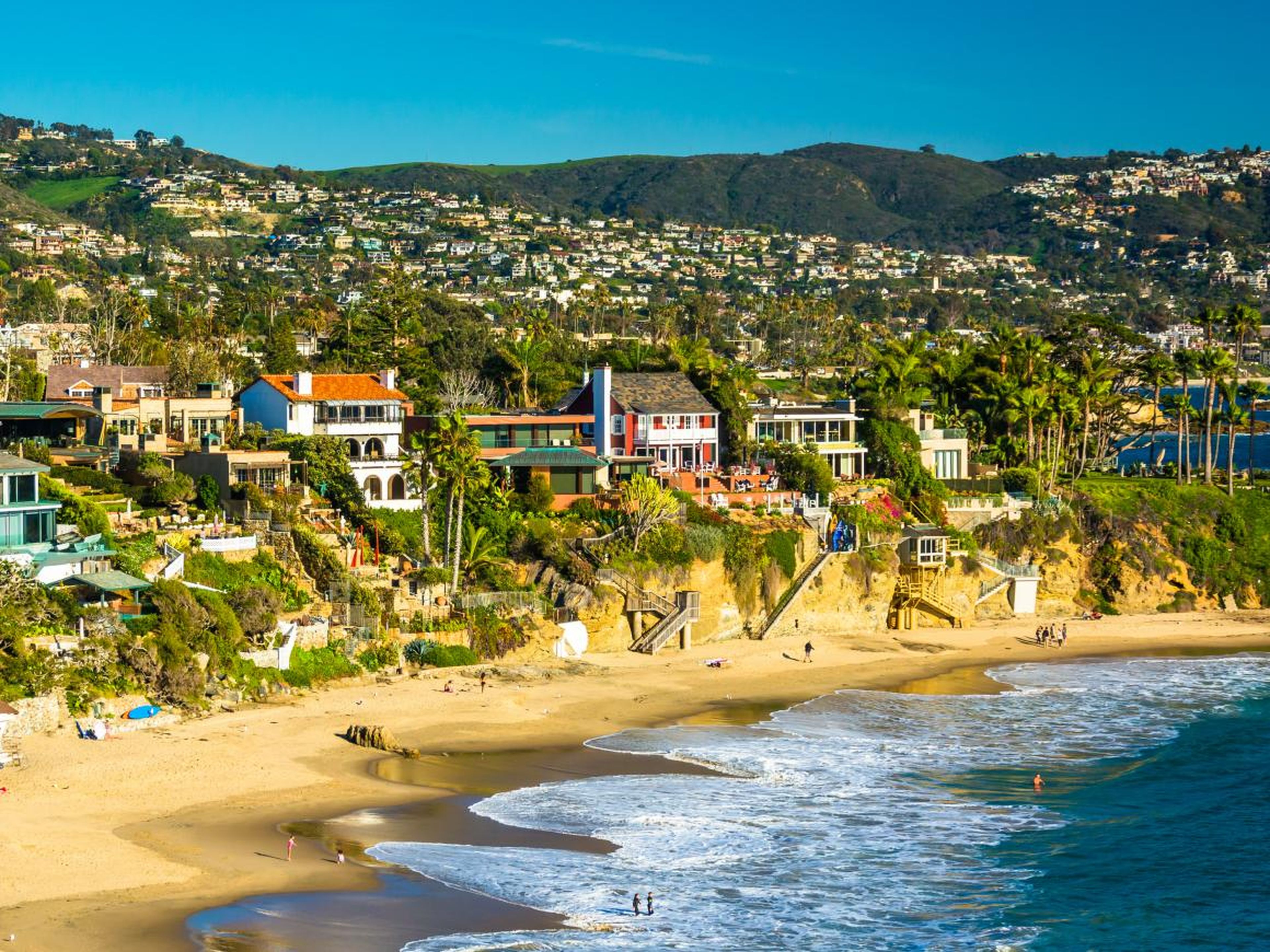 In 1971, Buffett purchased a vacation home in Laguna Beach, California, for $150,000 — it's currently listed for sale for $7.9 million.