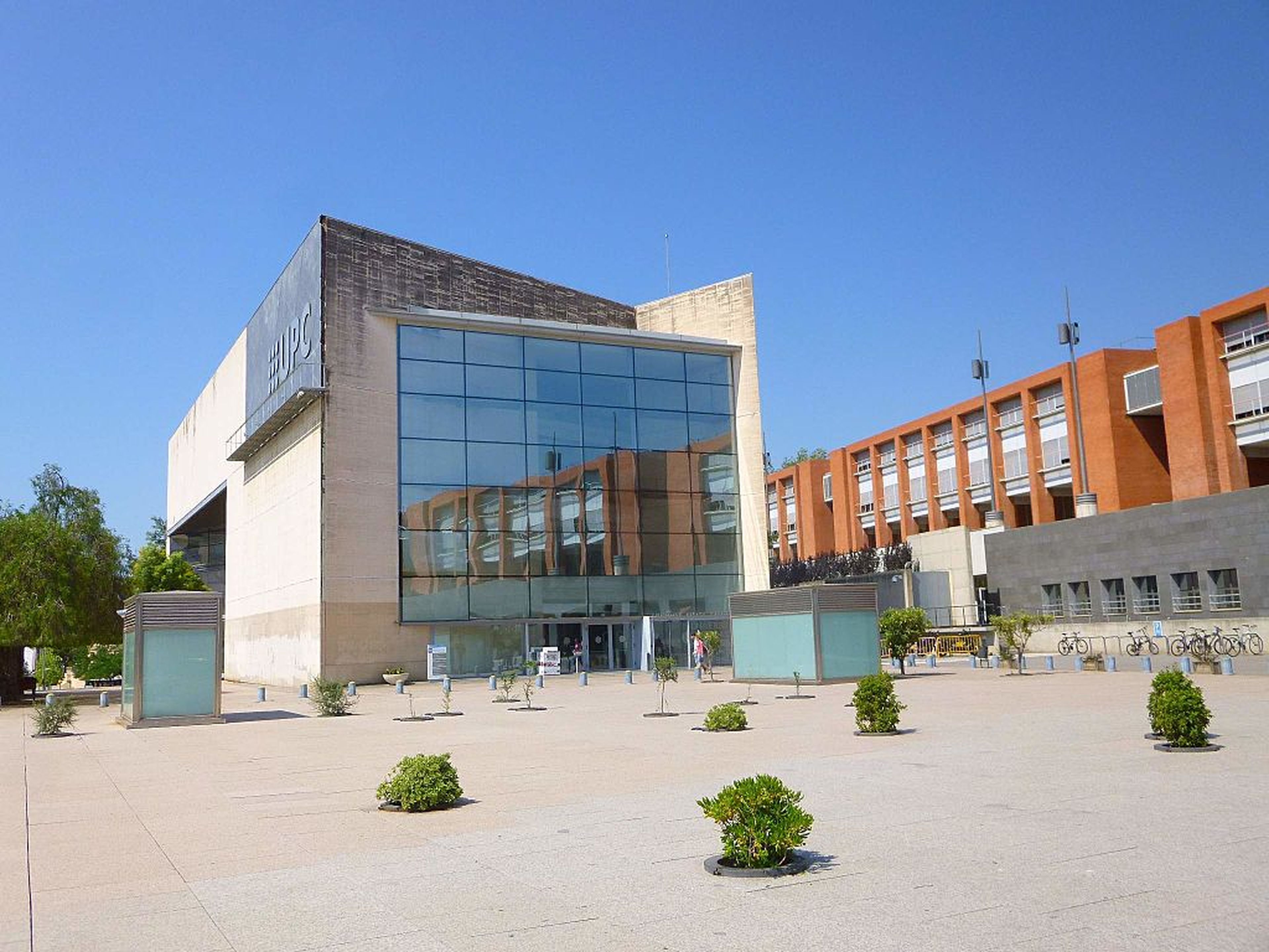 Biblioteca del Campus Nord de la Universitat Politècnica de Catalunya en Barcelona