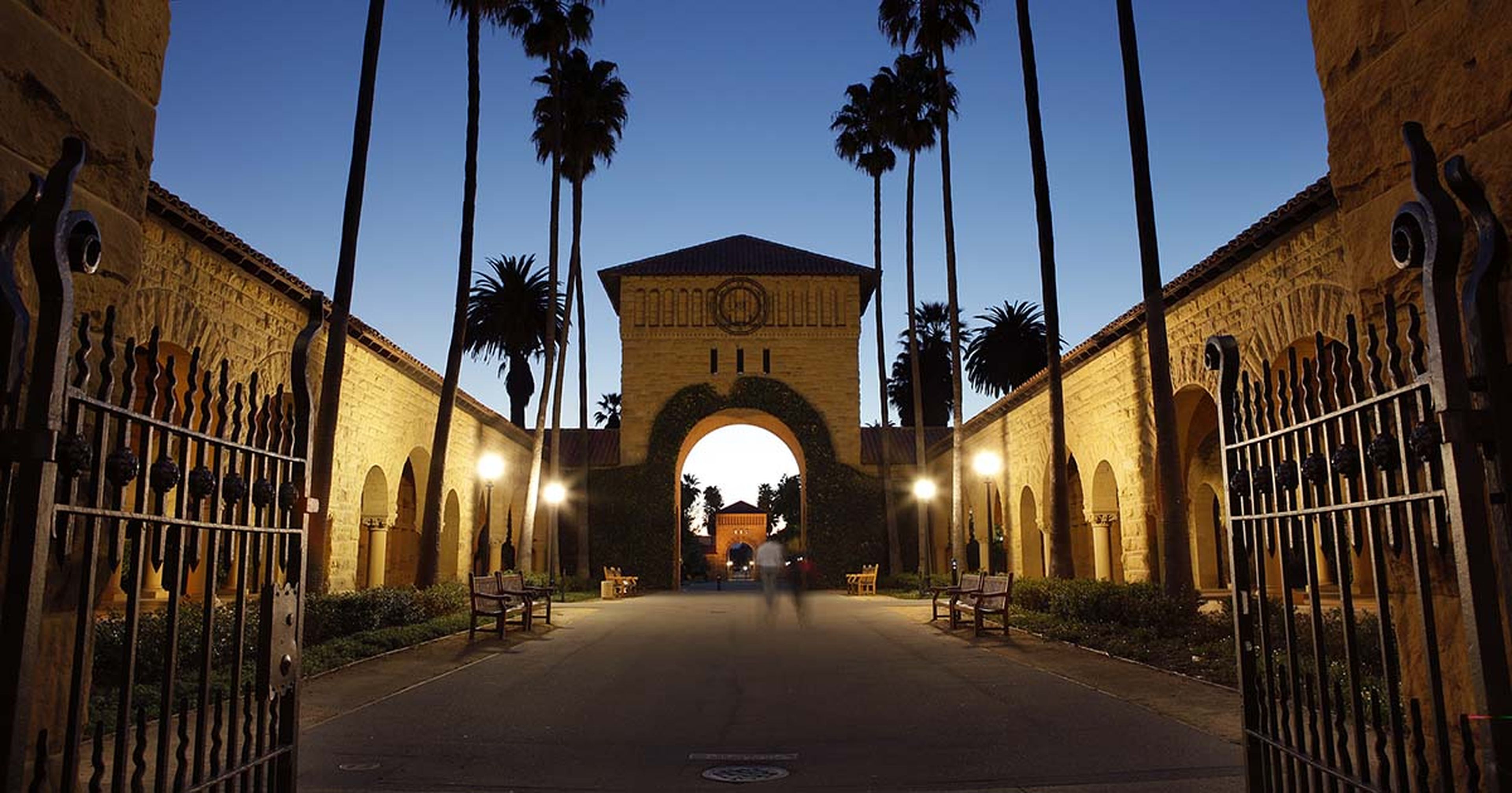 Entrada de la Stanford University, en Palo Alto (EE.UU.)