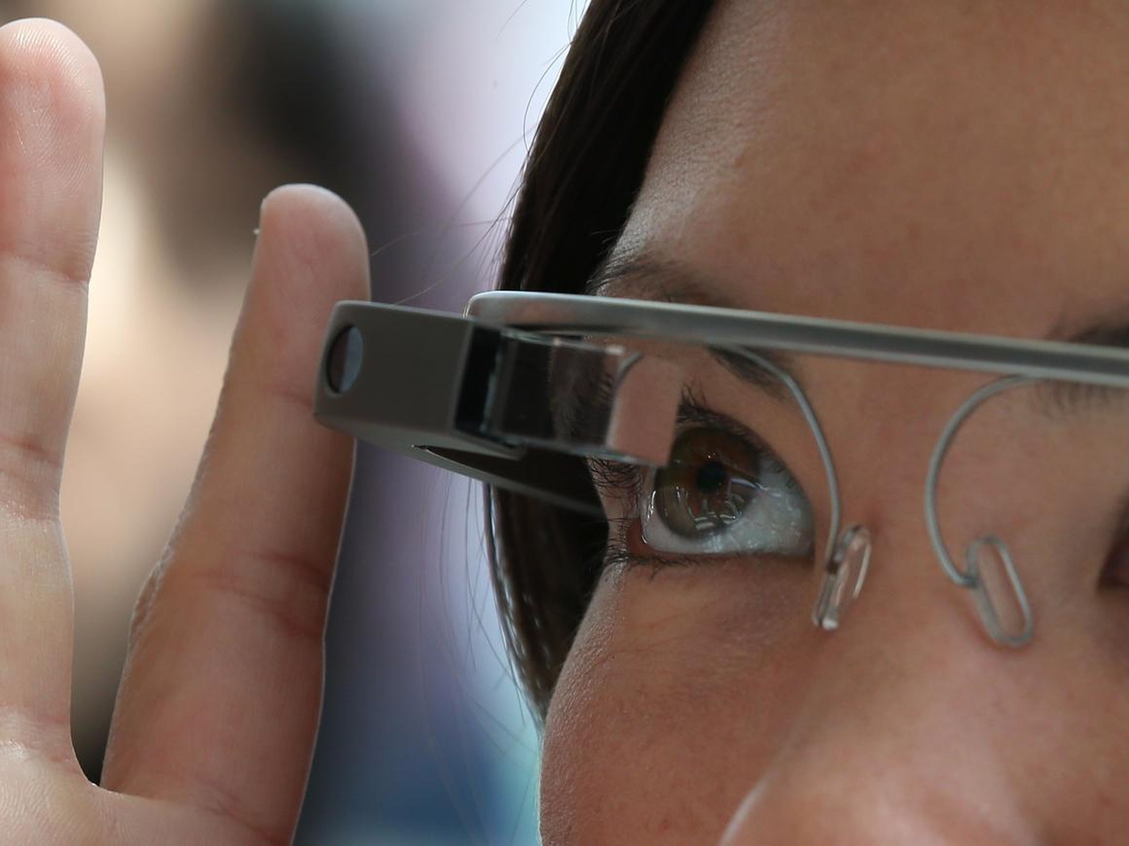 Google first unveiled Glass in dramatic fashion in 2012, but the device never made it to the masses. Glass came with a high price tag, software issues, potential privacy problems, and it generally looked too nerdy. Google ended