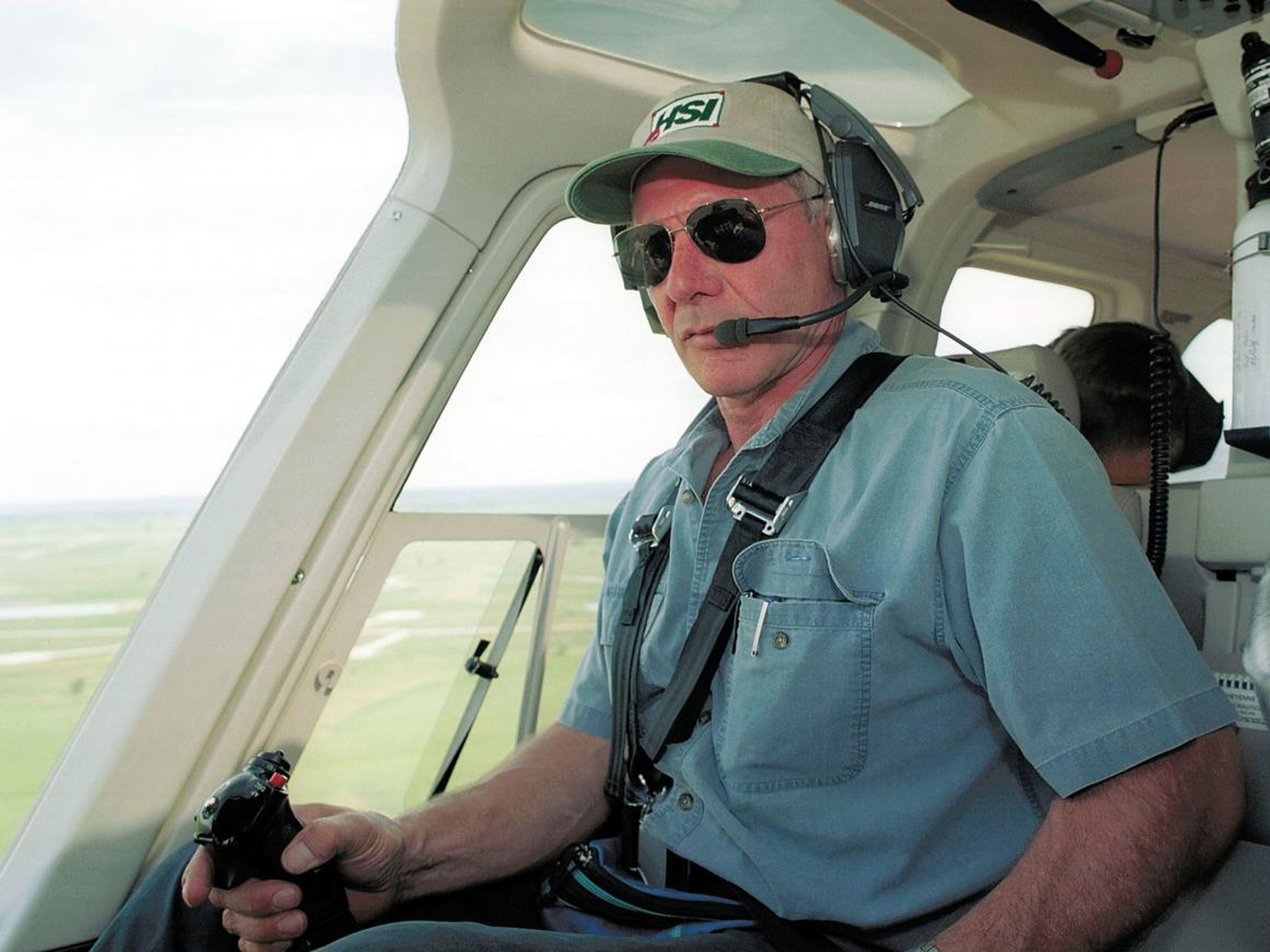 Harrison Ford en su helicóptero.