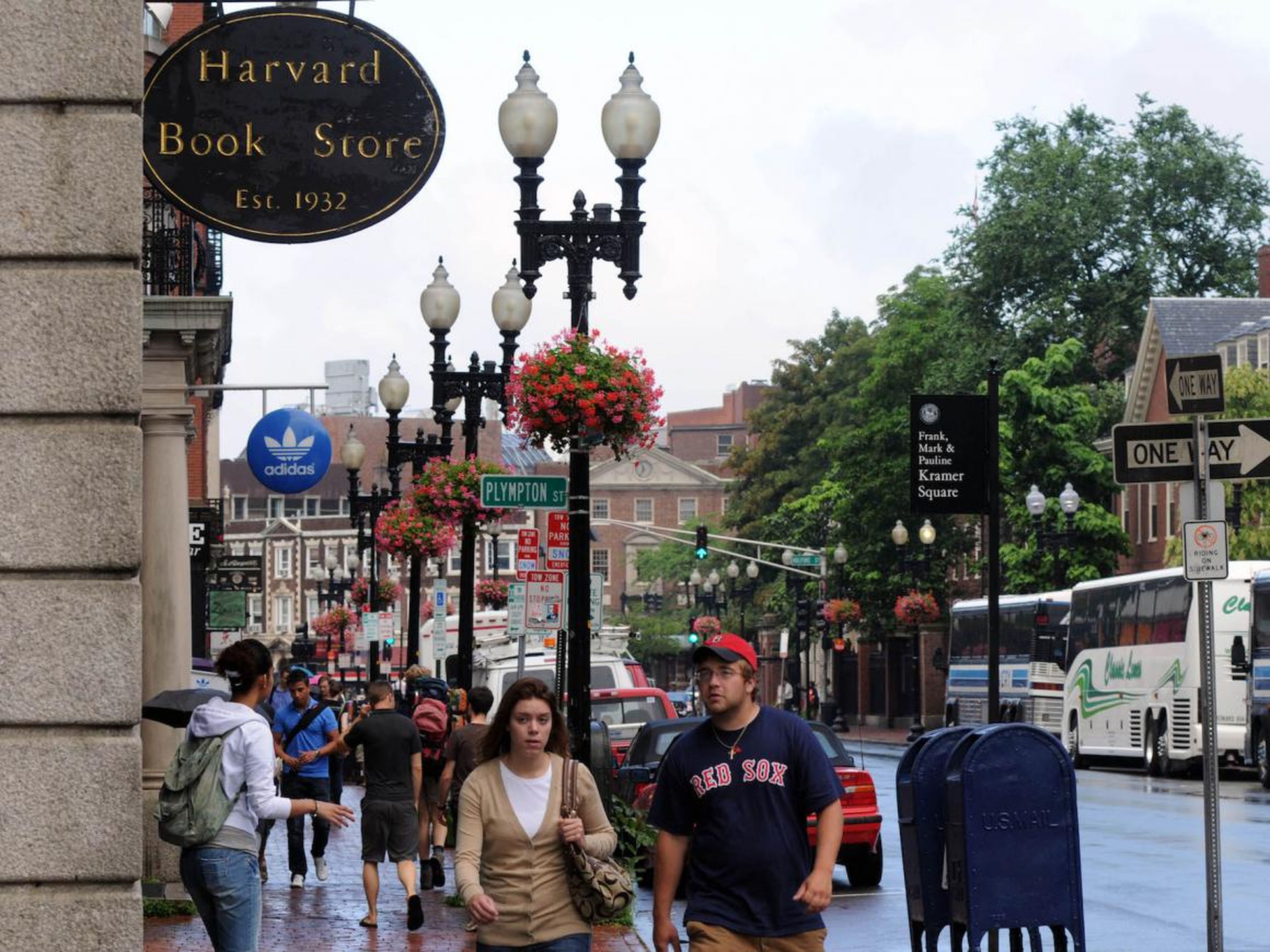 More than 8 million tourists venture to Harvard Square each year.