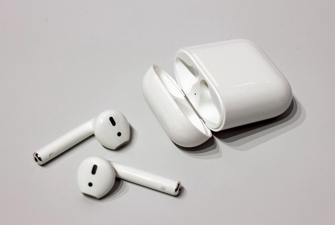 Se puede cargar solo el estuche de los online airpods