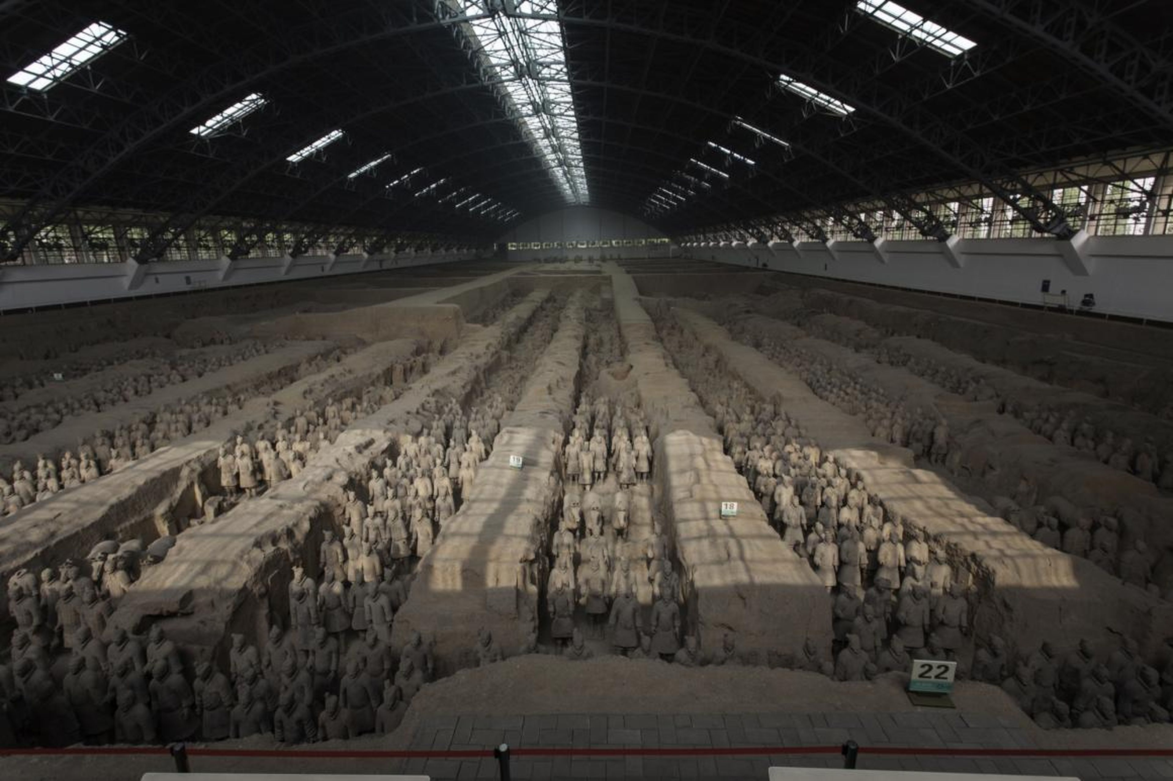 For some reason I thought the pit of terracotta warriors would be an open-air complex, or that you'd be able to walk close to the sculptures. It's not, and you can't.