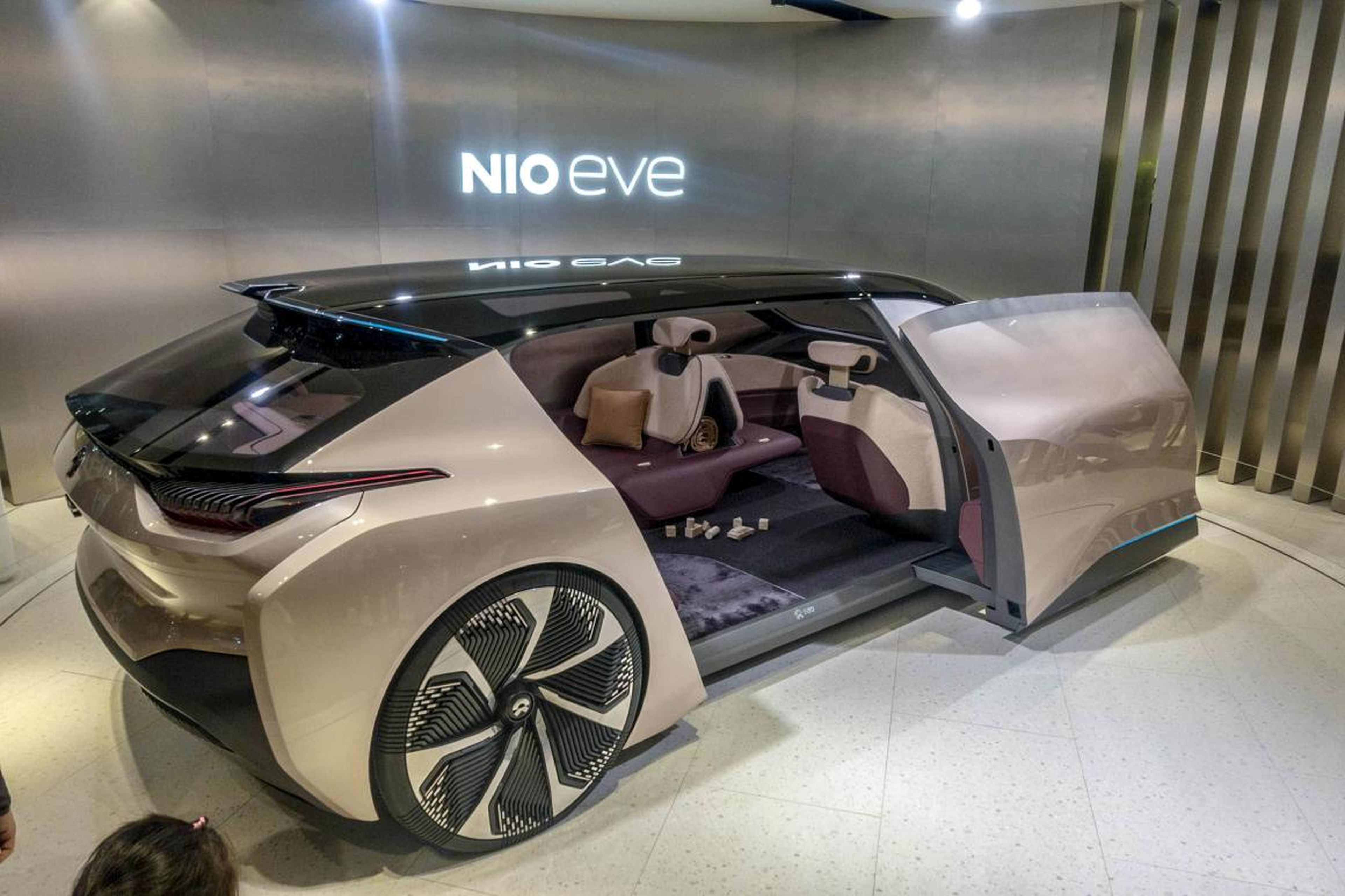 Chinese Tesla rival Nio is crashing after slashing its delivery outlook and calling off plans for a Shanghai factory